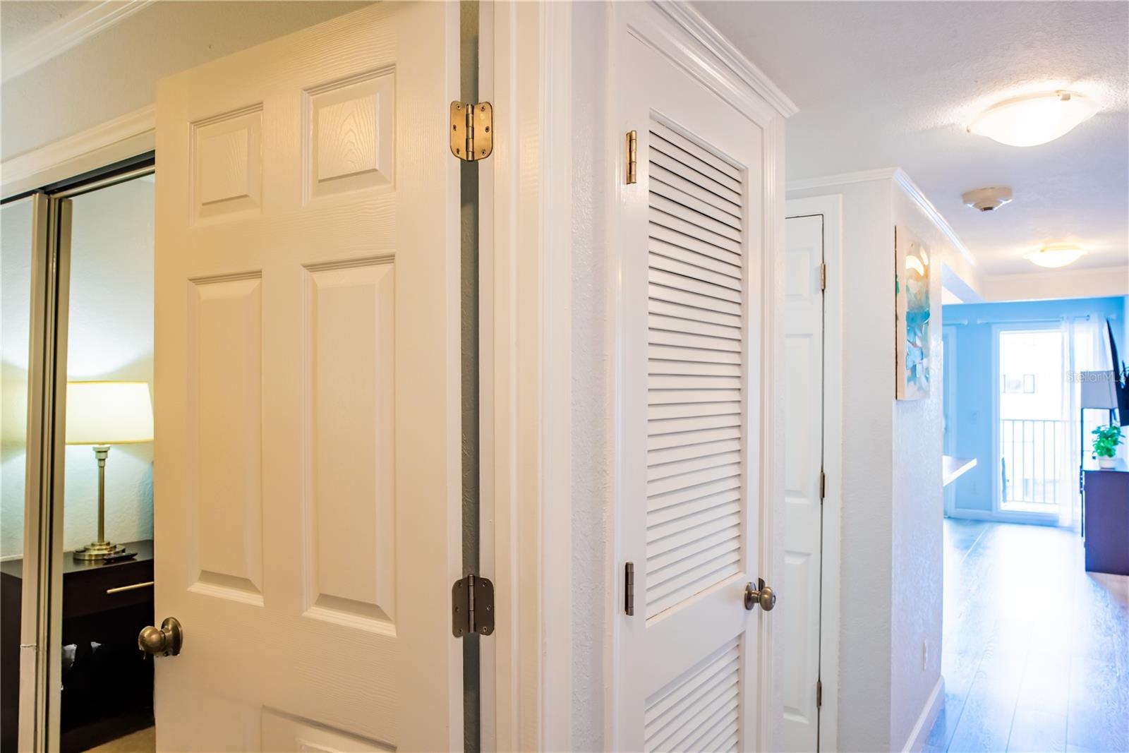 2506 N ROCKY POINT DR #301 — photo 11