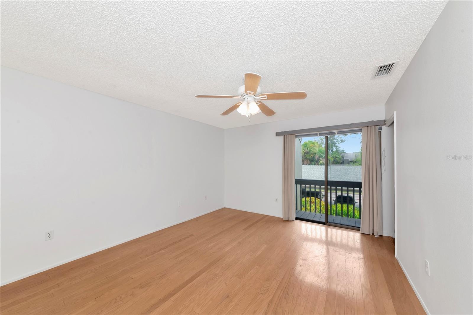 116 WOODLAND PL #116 — photo 25