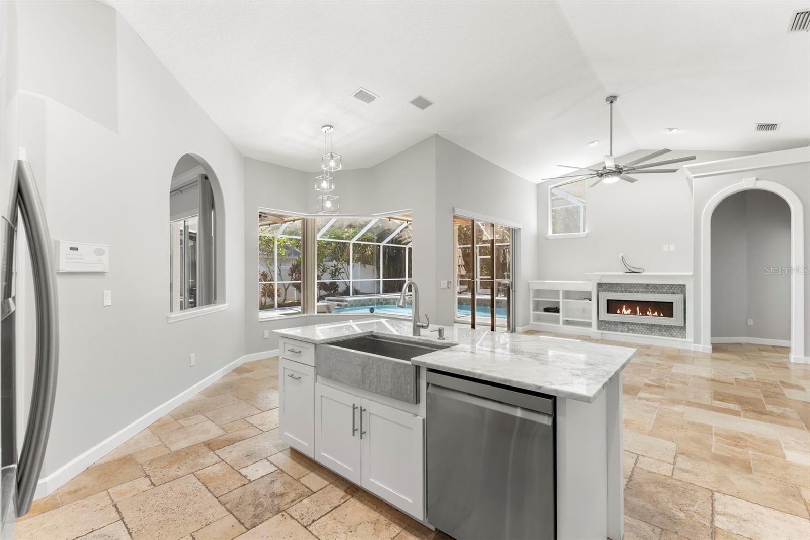 695 SALT LAKE DR — photo 20