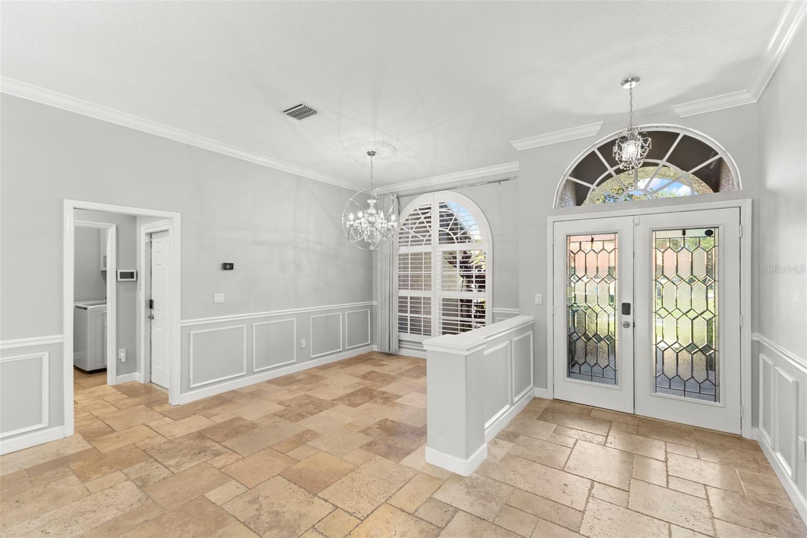 695 SALT LAKE DR — photo 25