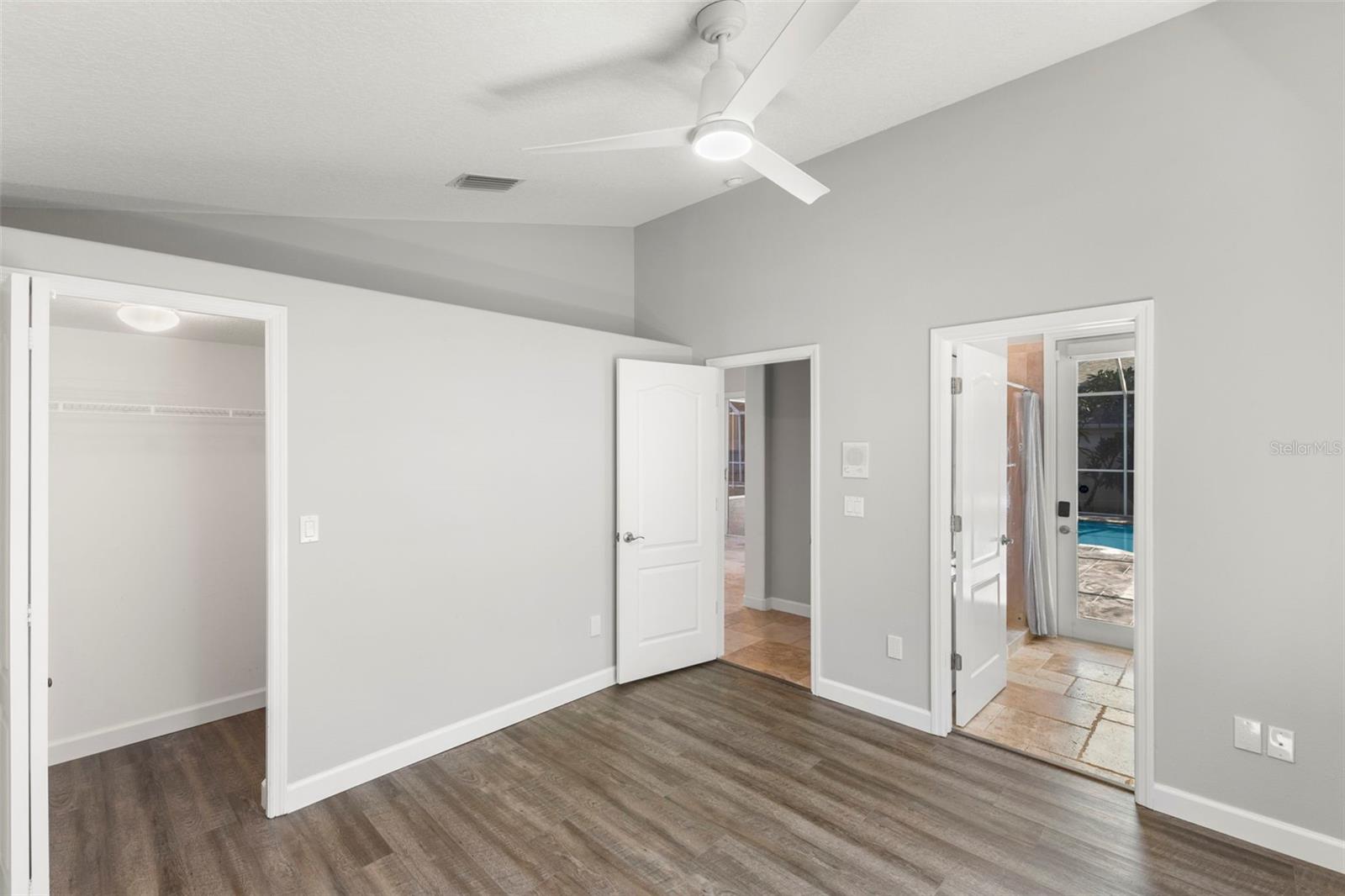 695 SALT LAKE DR — photo 53