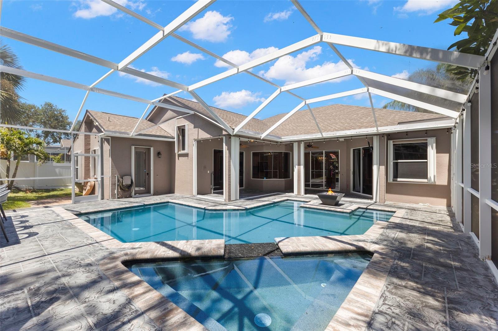 695 SALT LAKE DR — photo 45