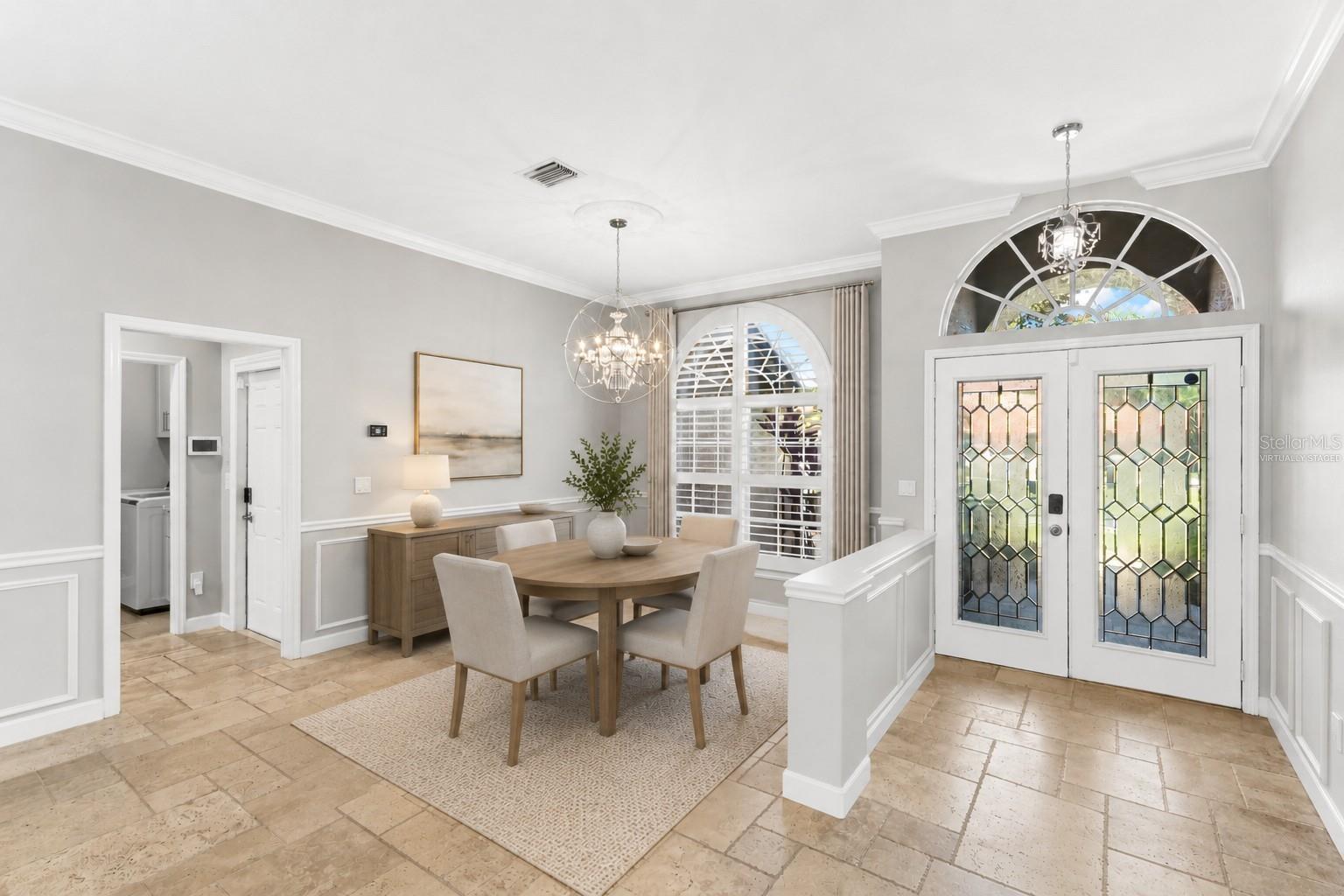 695 SALT LAKE DR — photo 8