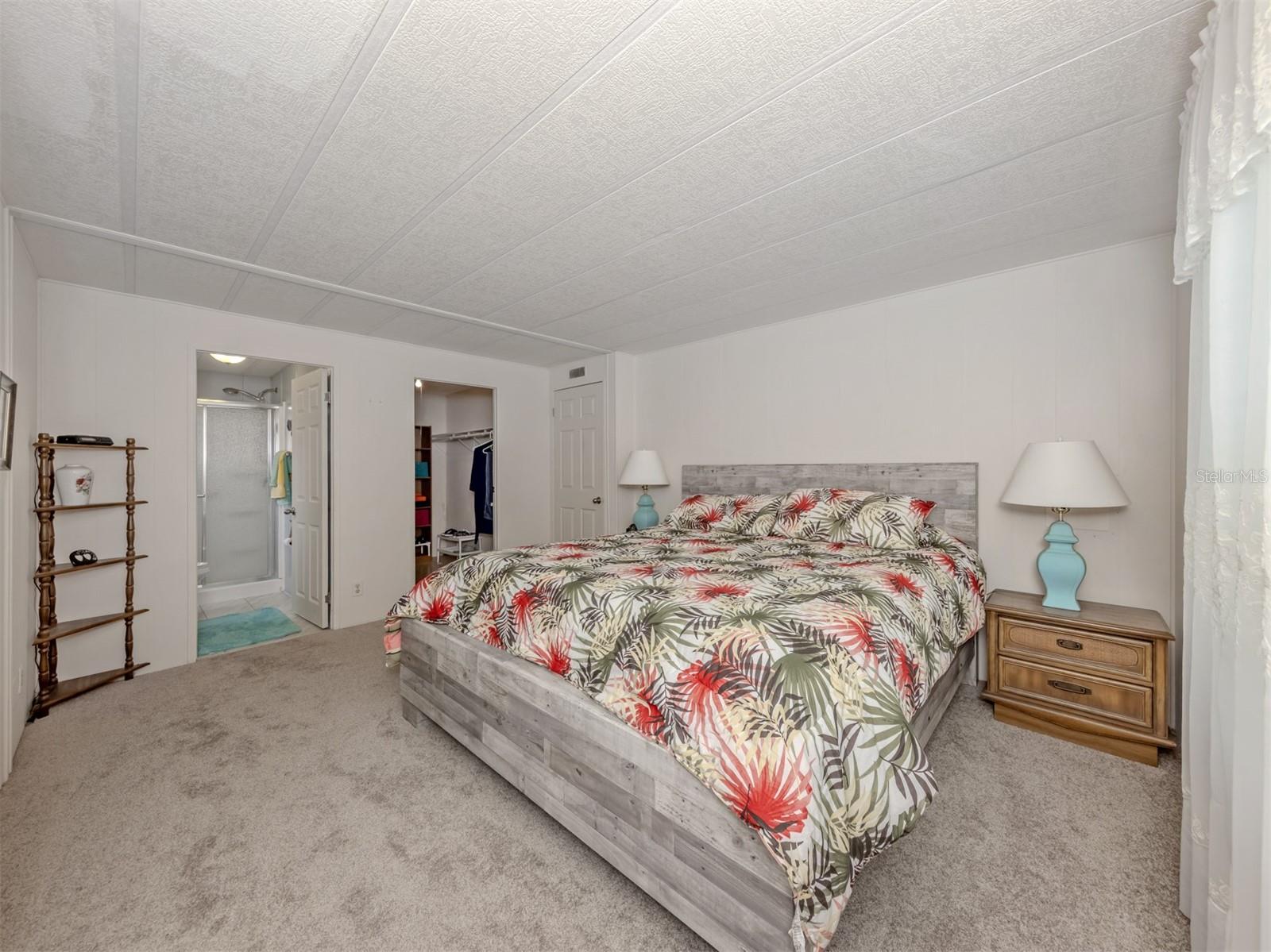 222 SCHOONER ST — photo 18