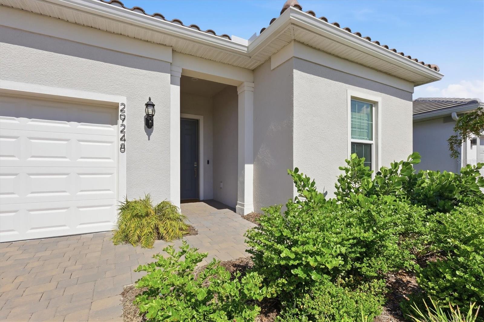 29248 CORAL HARBOUR DR — photo 3