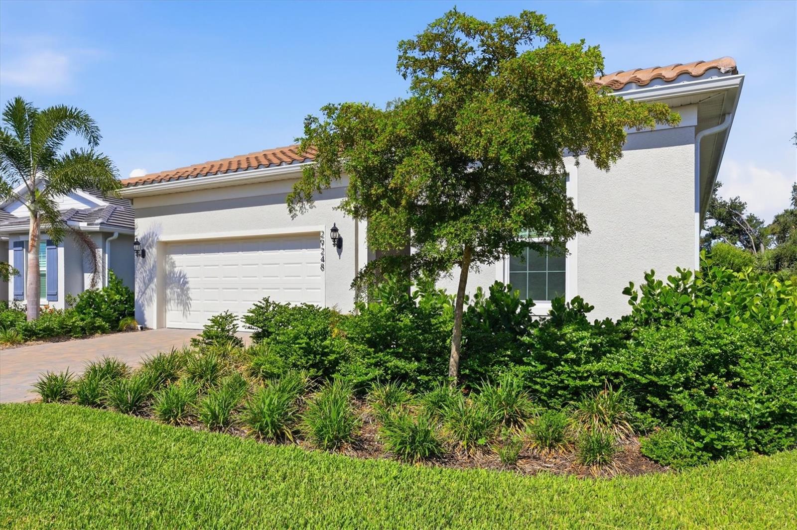 29248 CORAL HARBOUR DR — photo 54