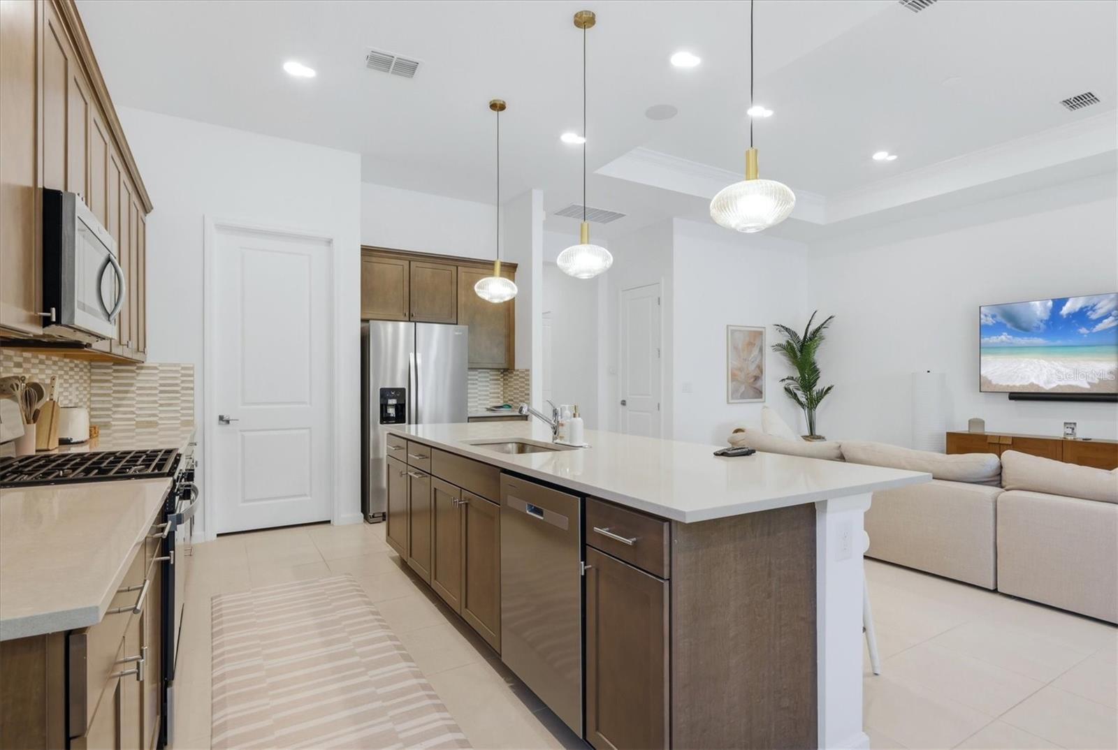 29248 CORAL HARBOUR DR — photo 14