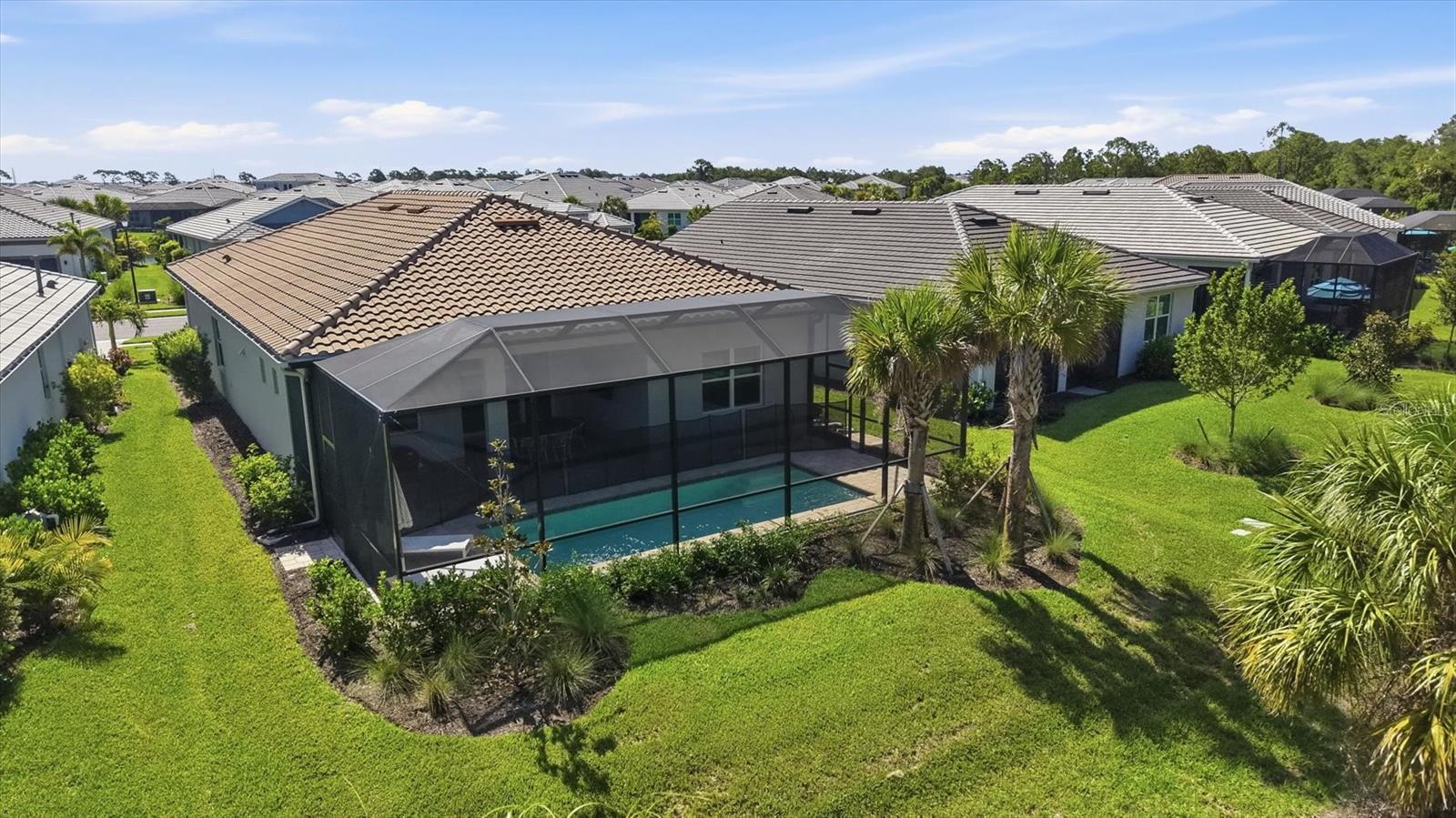 29248 CORAL HARBOUR DR — photo 43