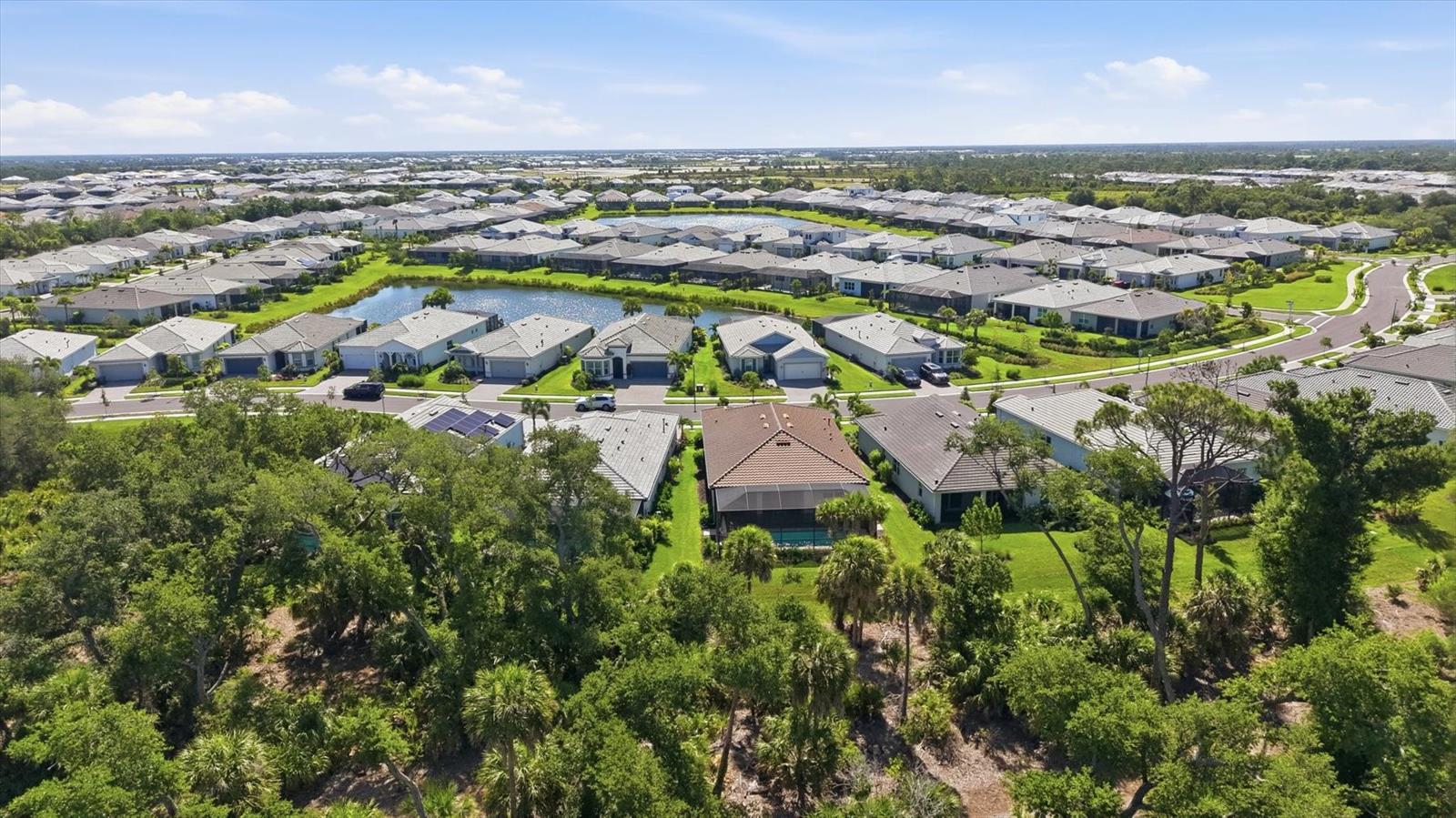29248 CORAL HARBOUR DR — photo 45