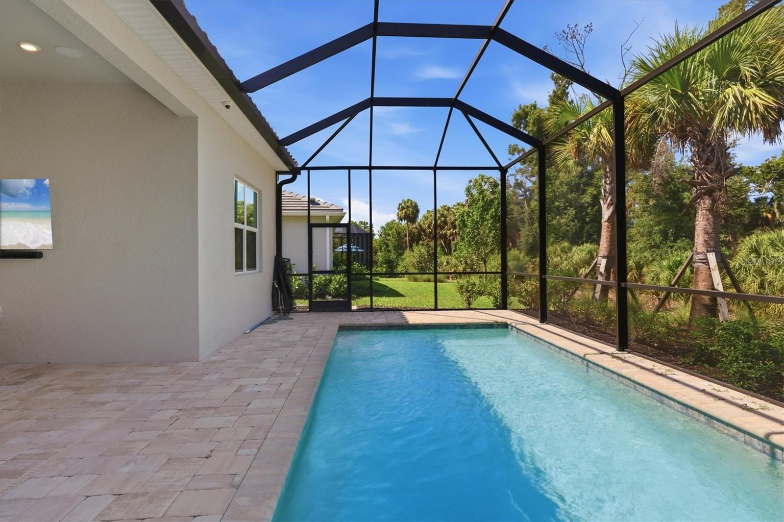 29248 CORAL HARBOUR DR — photo 36
