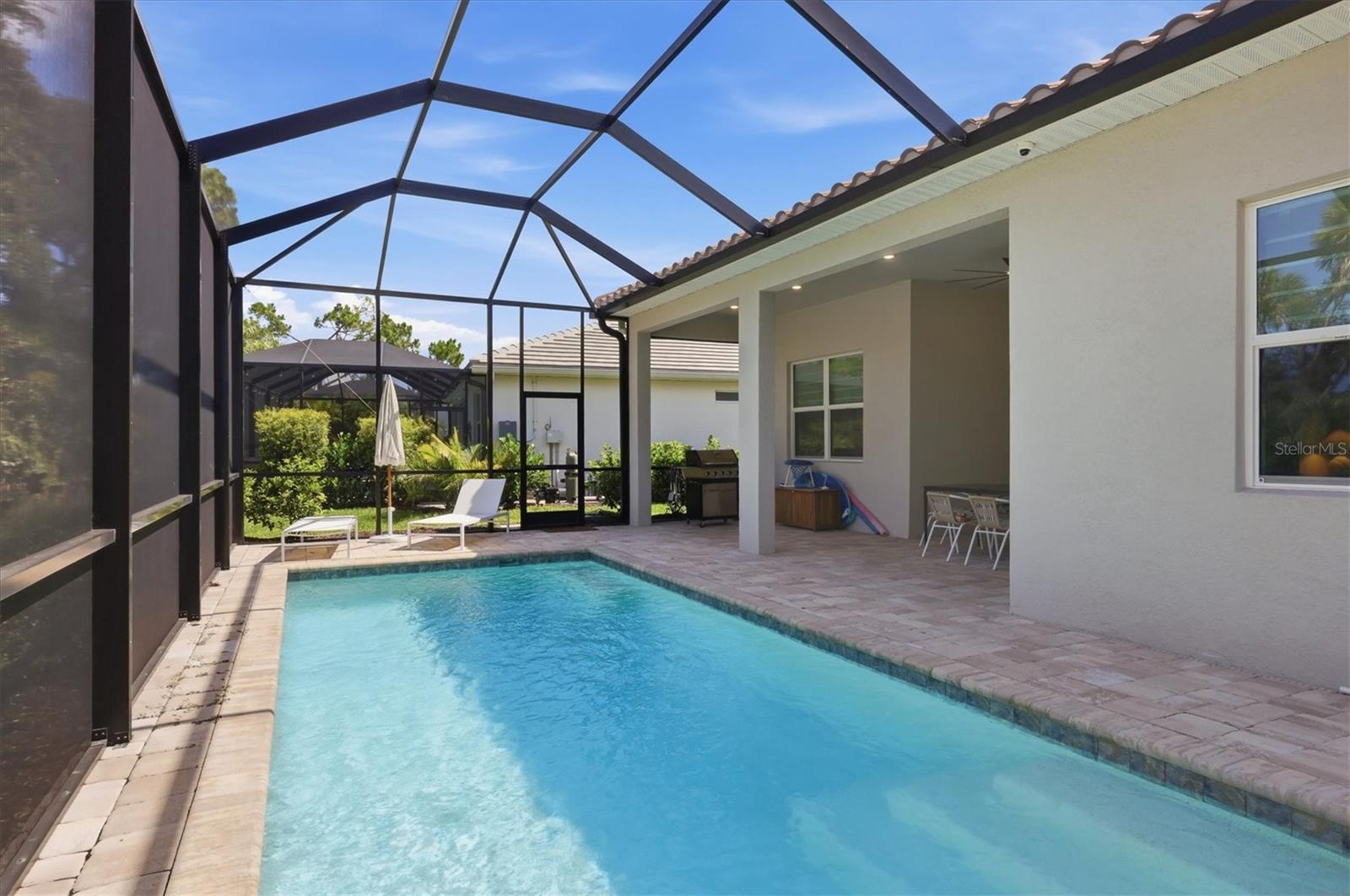 29248 CORAL HARBOUR DR — photo 38