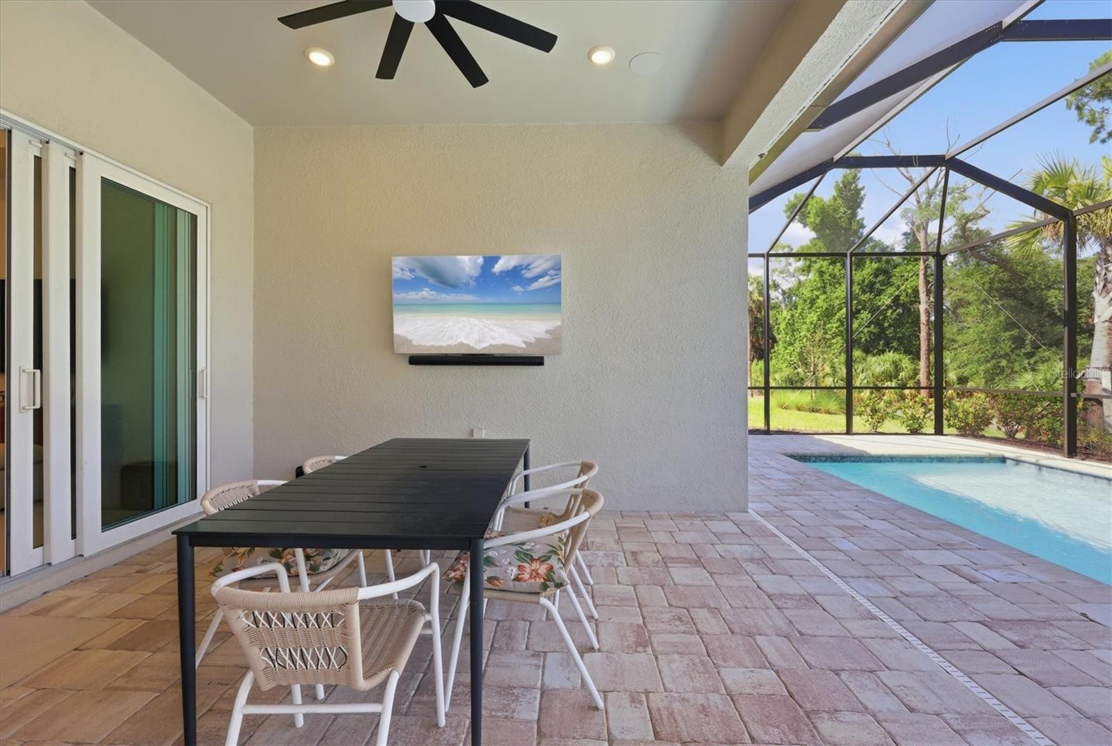 29248 CORAL HARBOUR DR — photo 34