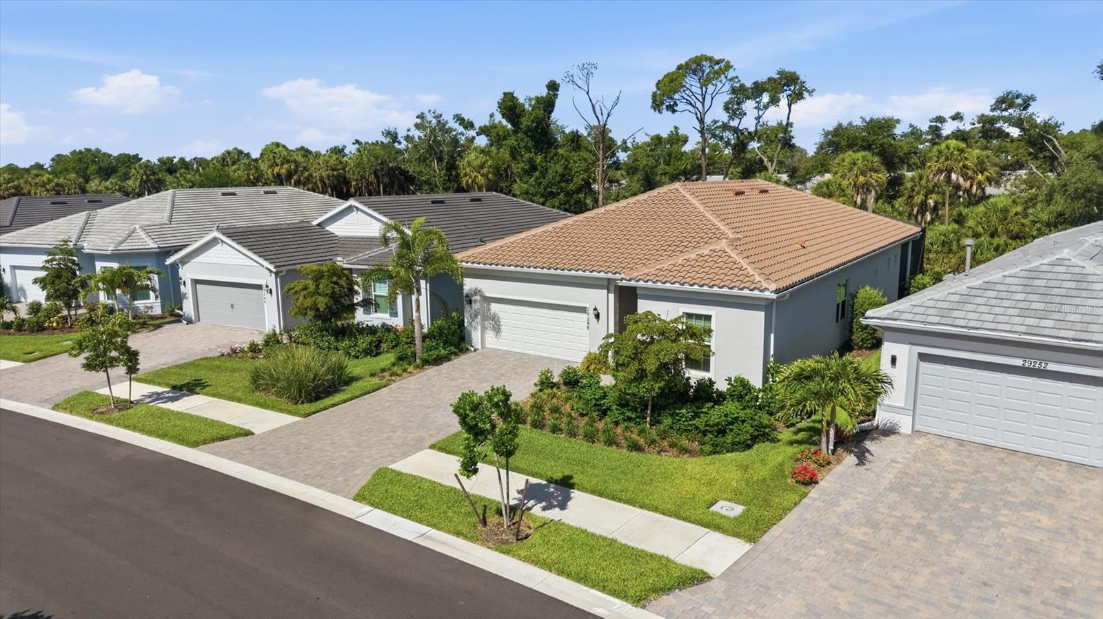 29248 CORAL HARBOUR DR — photo 52