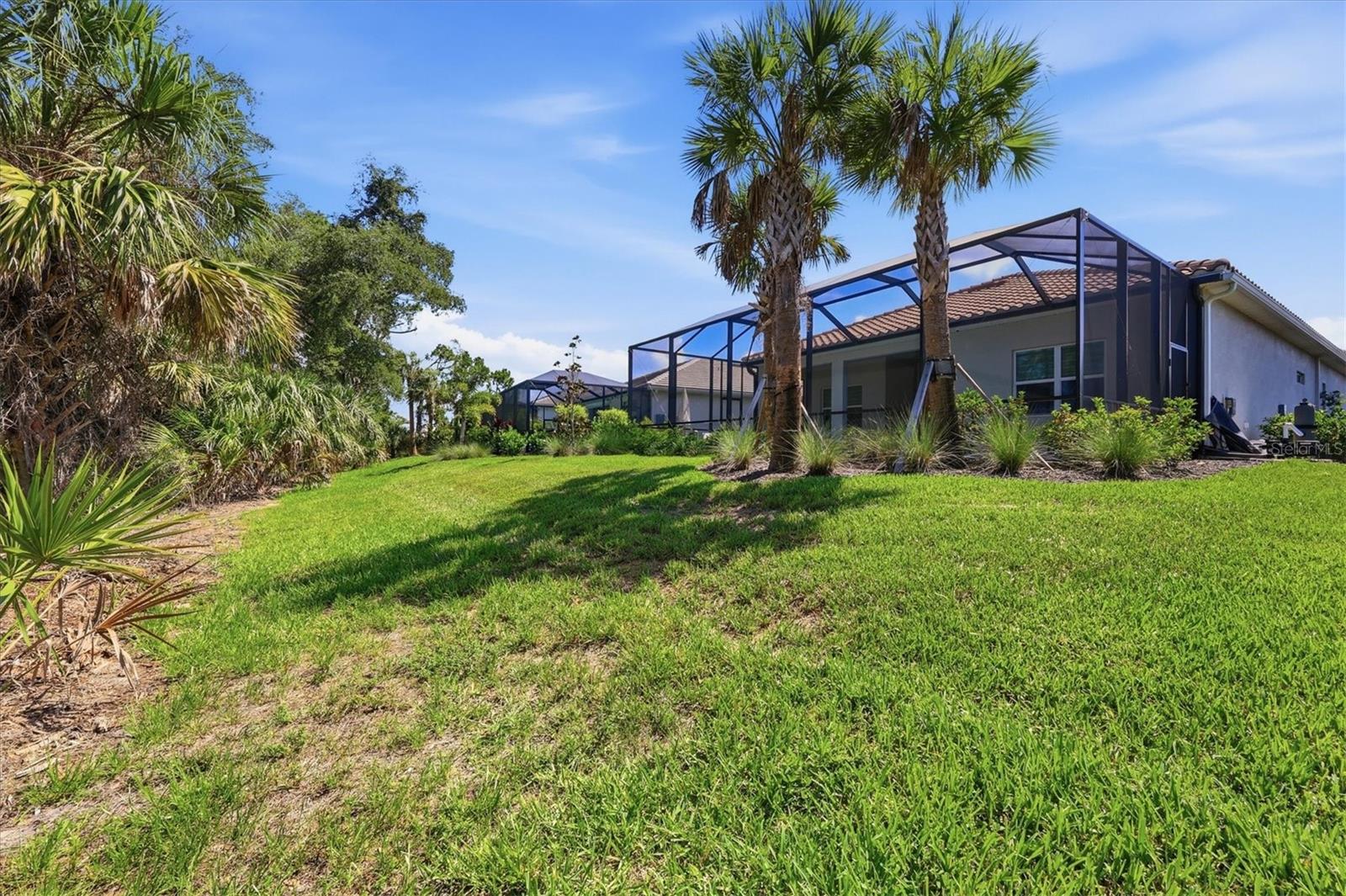 29248 CORAL HARBOUR DR — photo 40