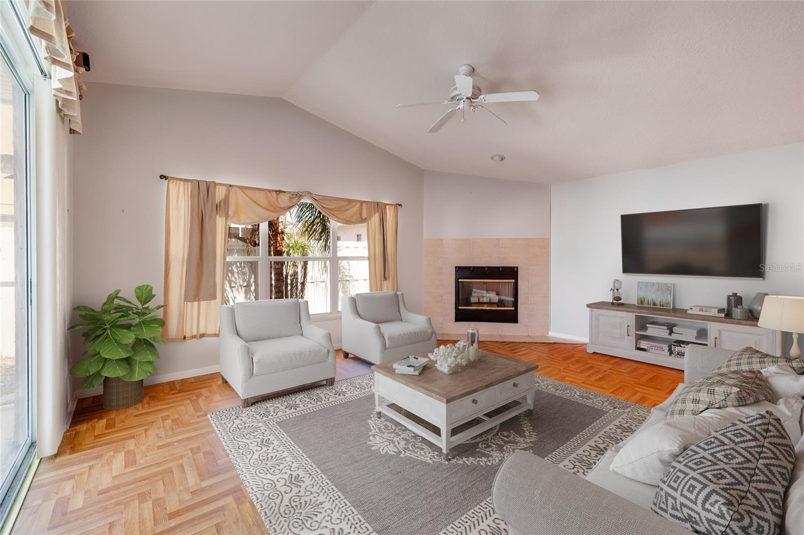 1805 WOOD BEND ST — photo 7