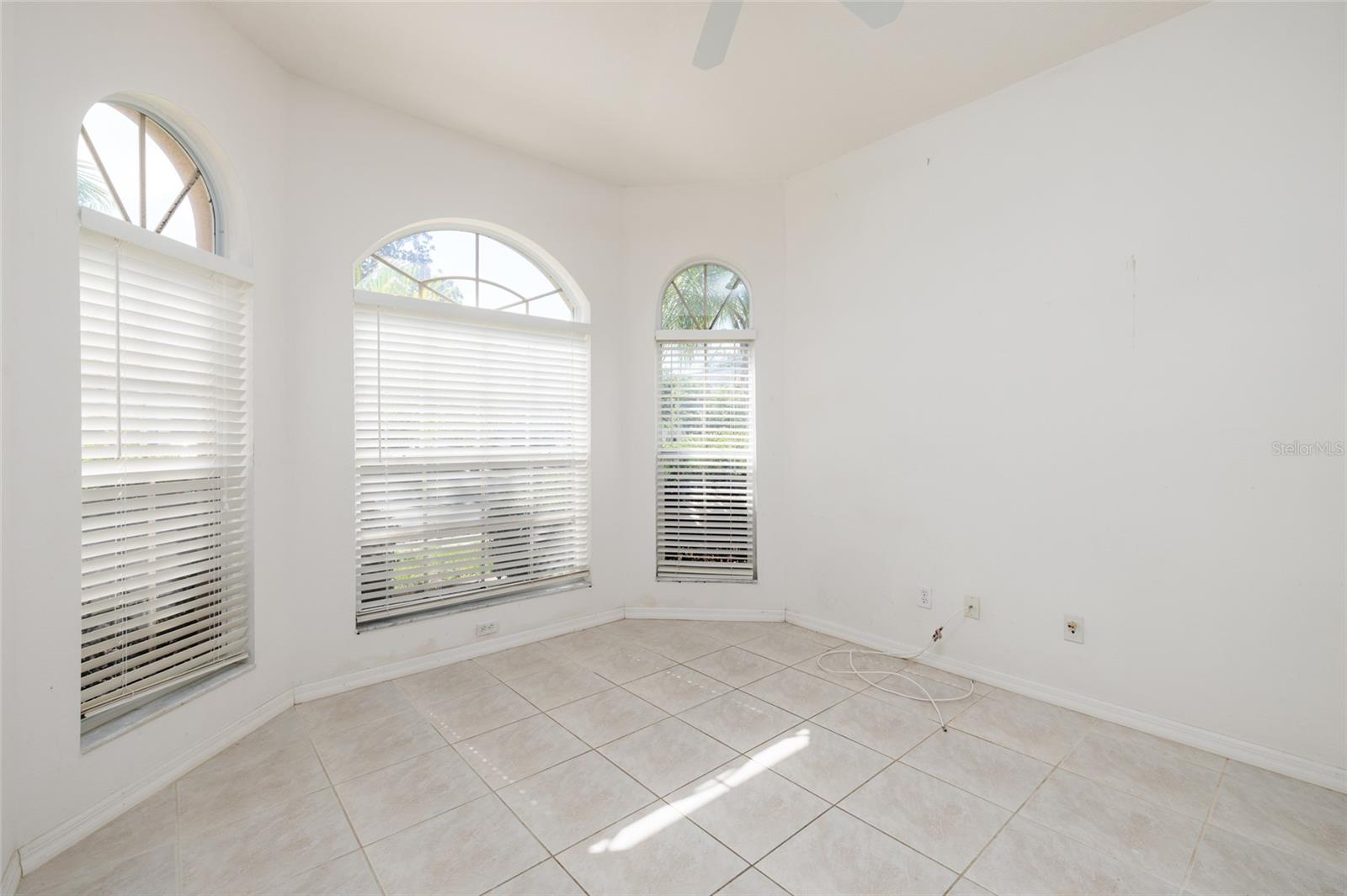 1805 WOOD BEND ST — photo 14