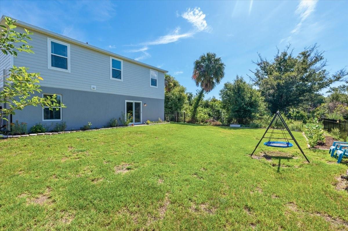 2737 E PRICE BLVD — photo 5