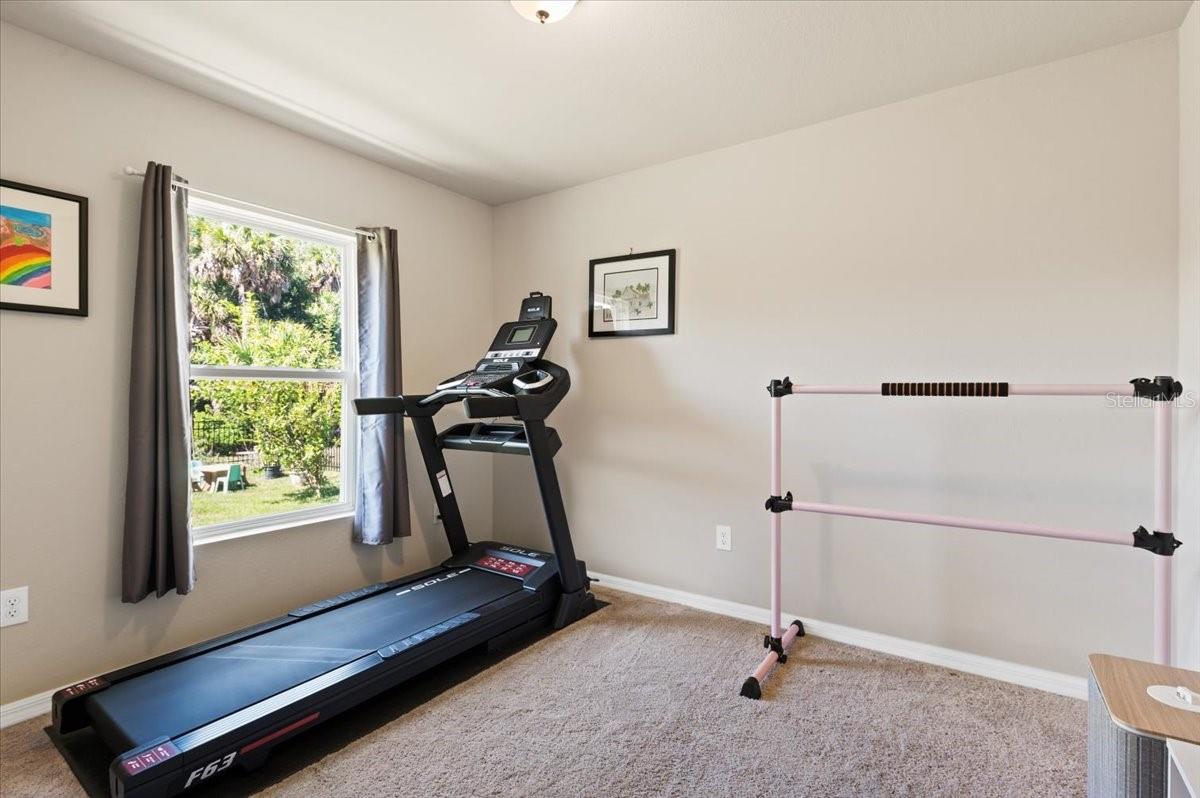 2737 E PRICE BLVD — photo 14
