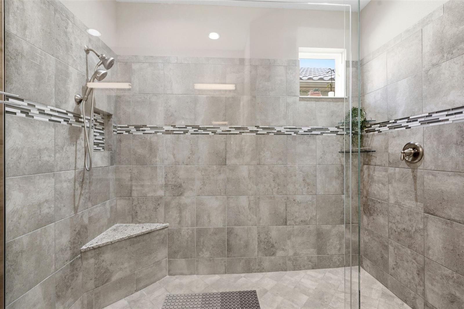 9750 HIGHLAND PARK PL — photo 46