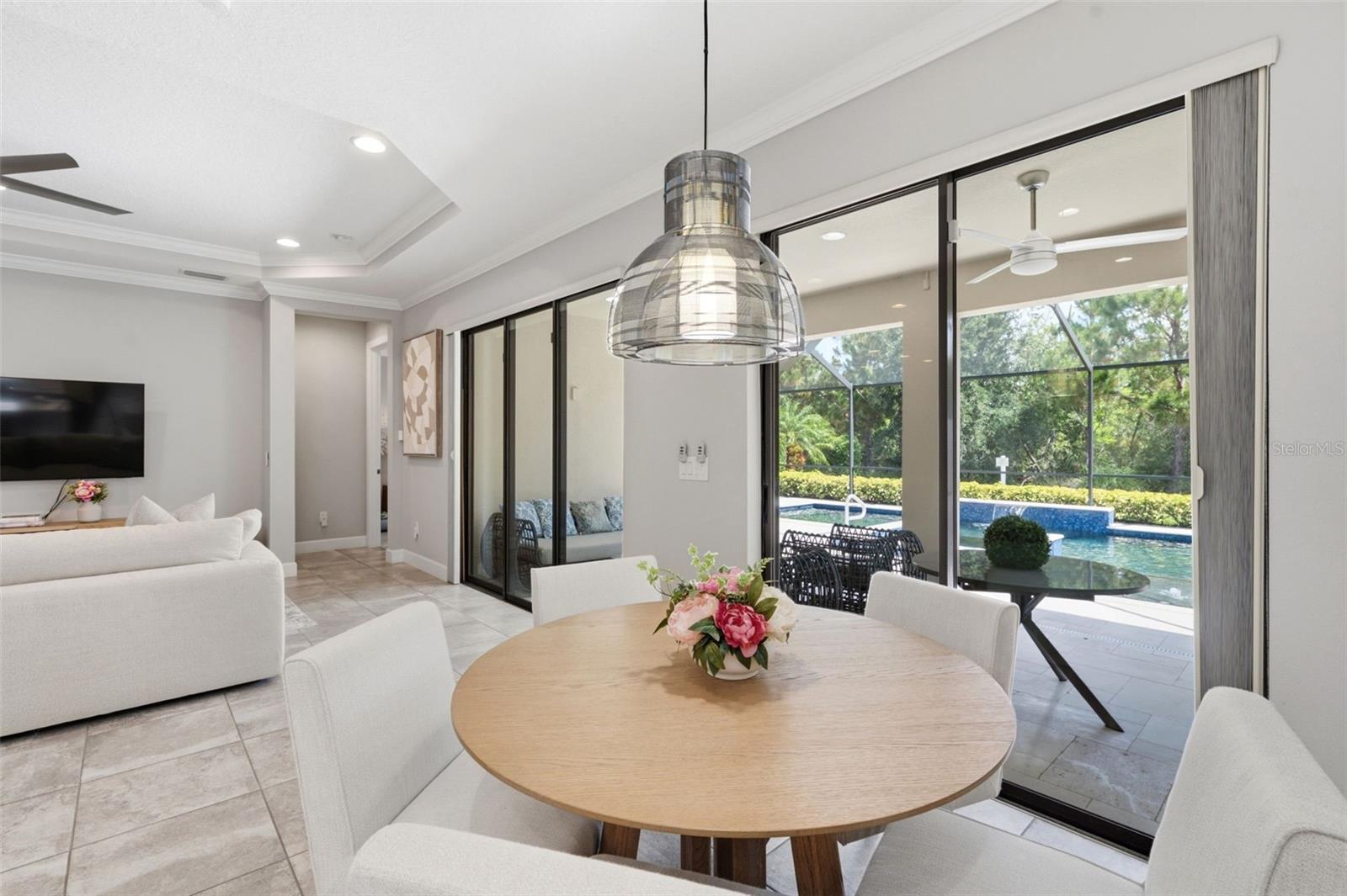 9750 HIGHLAND PARK PL — photo 29