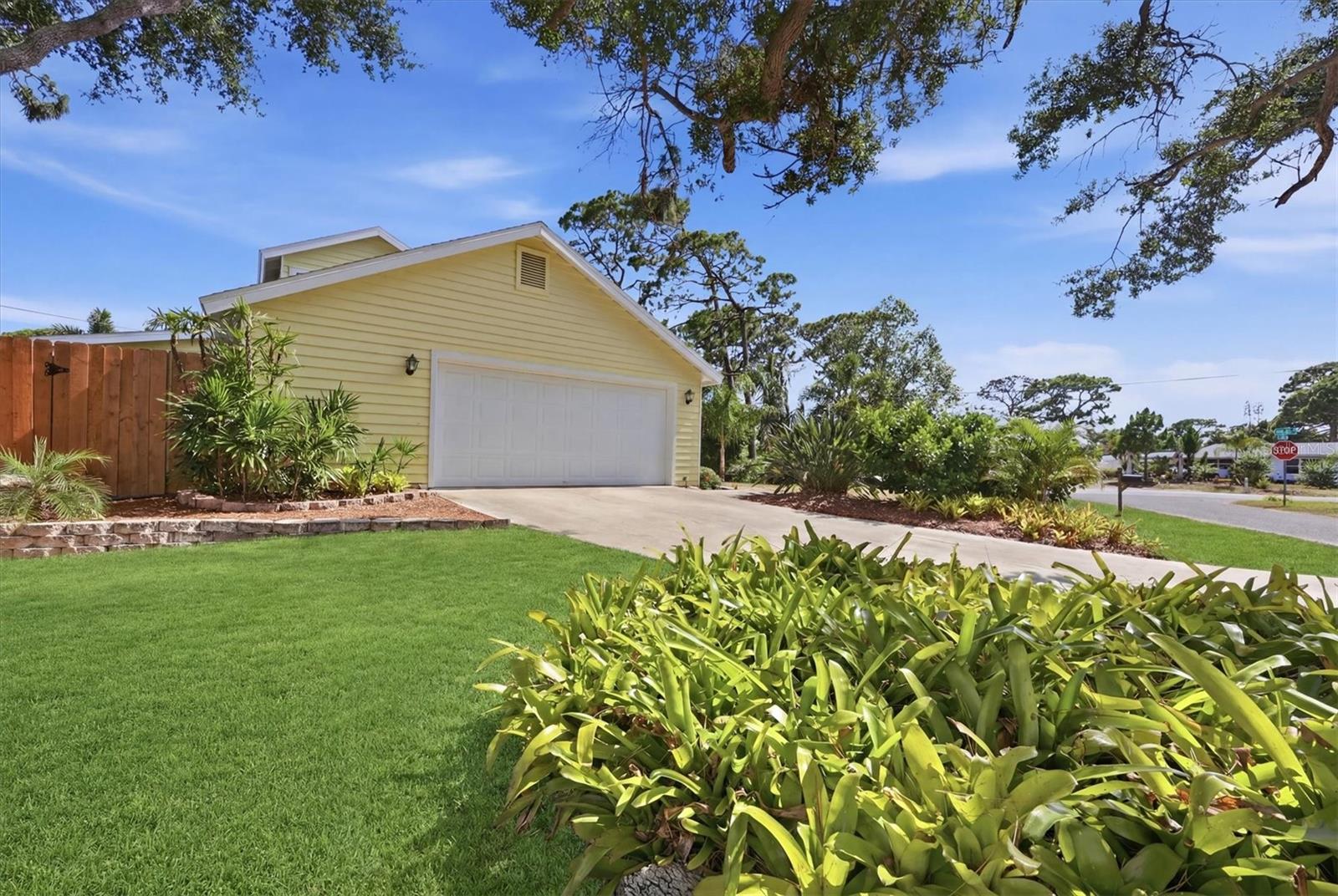 4821 EGRET RD — photo 46