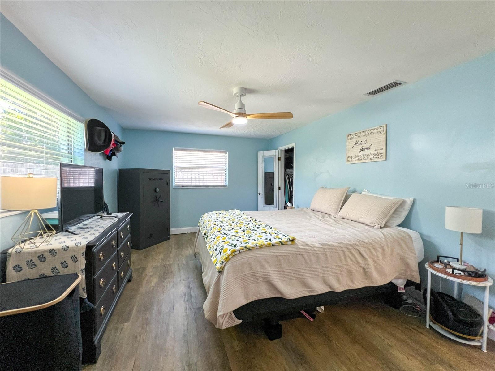 1524 S FREDRICA AVE — photo 18