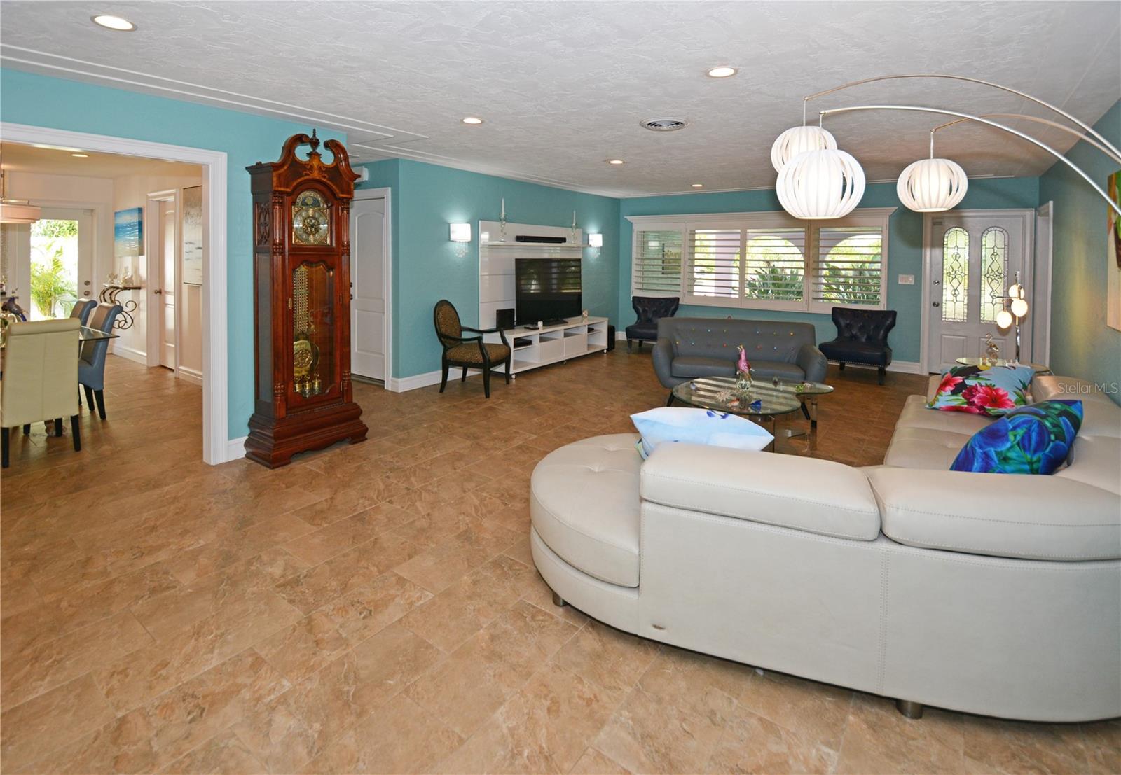 7020 MANGO AVE S — photo 9