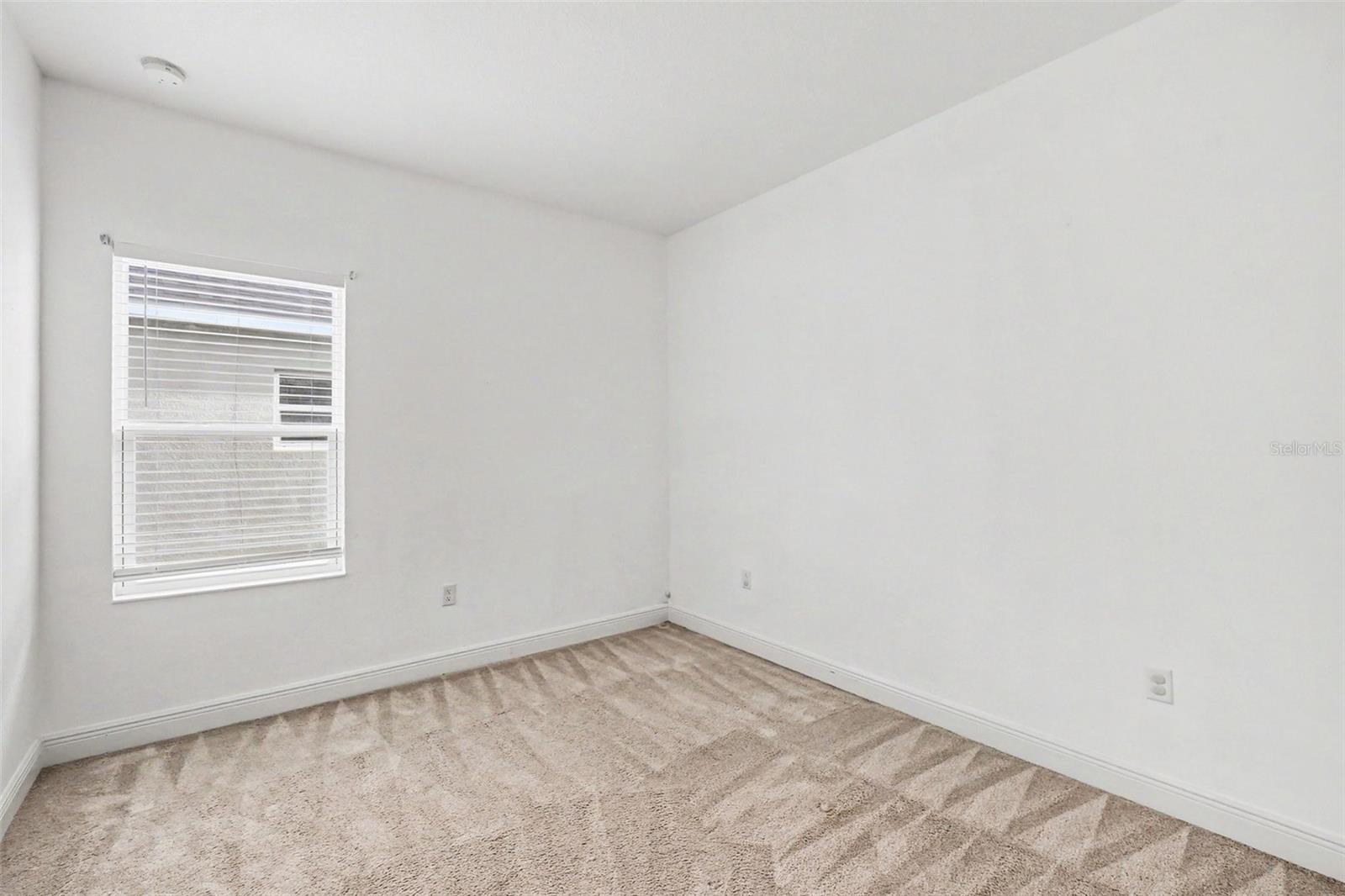 4107 PINE MEADOW DR — photo 20