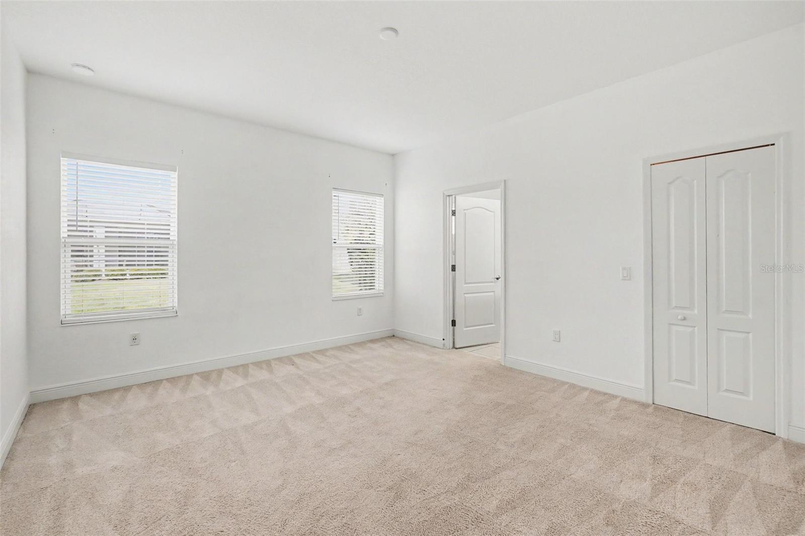 4107 PINE MEADOW DR — photo 13