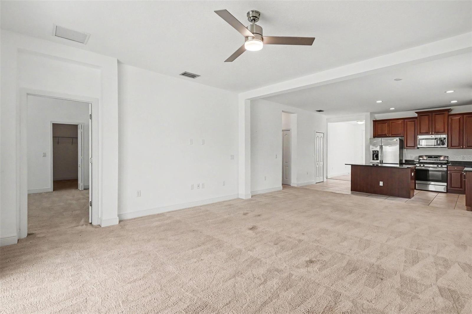 4107 PINE MEADOW DR — photo 8