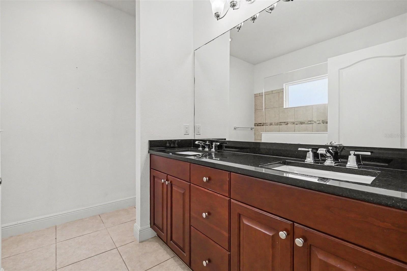 4107 PINE MEADOW DR — photo 16