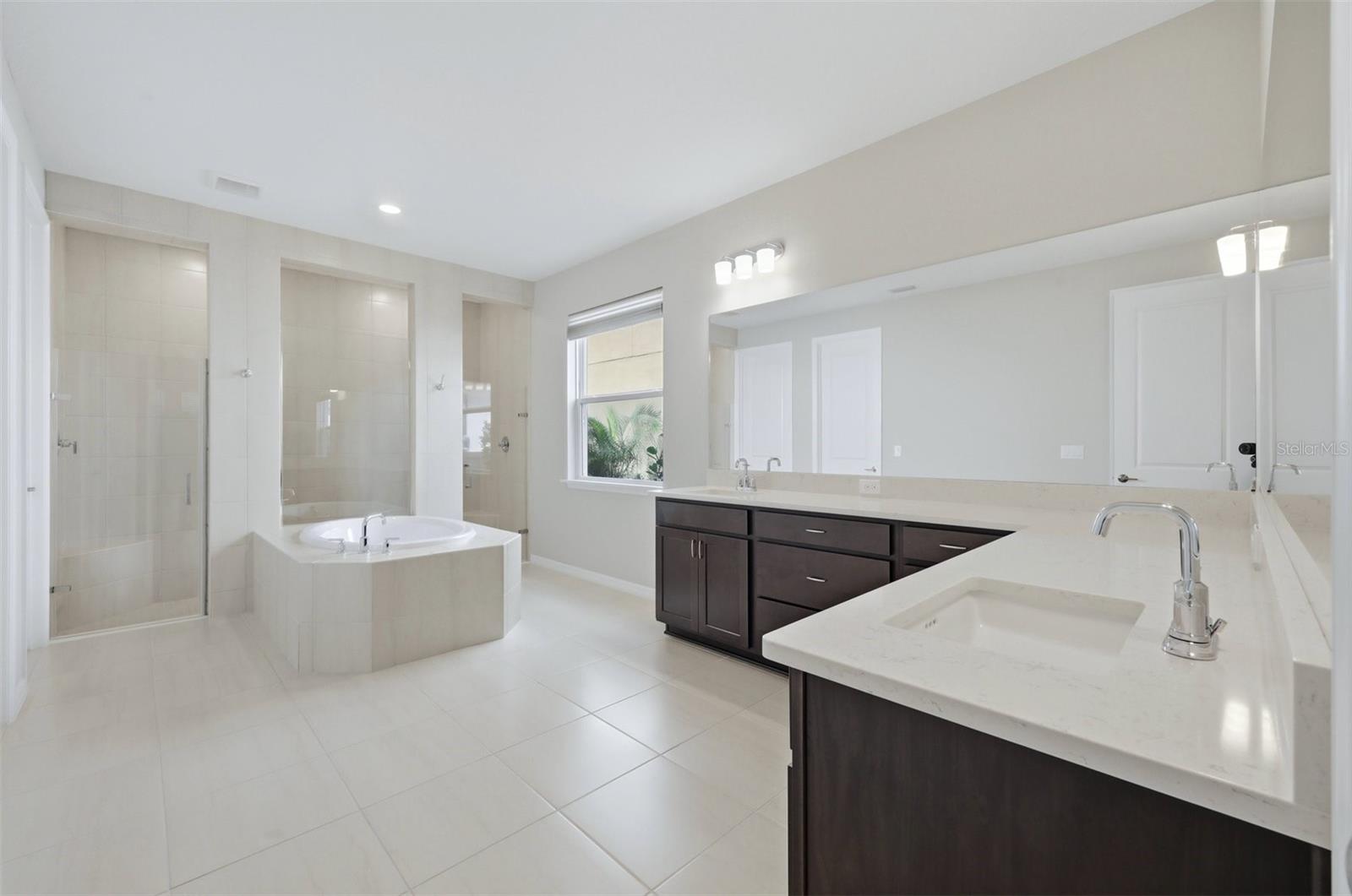 8494 SNOWFALL ST — photo 12