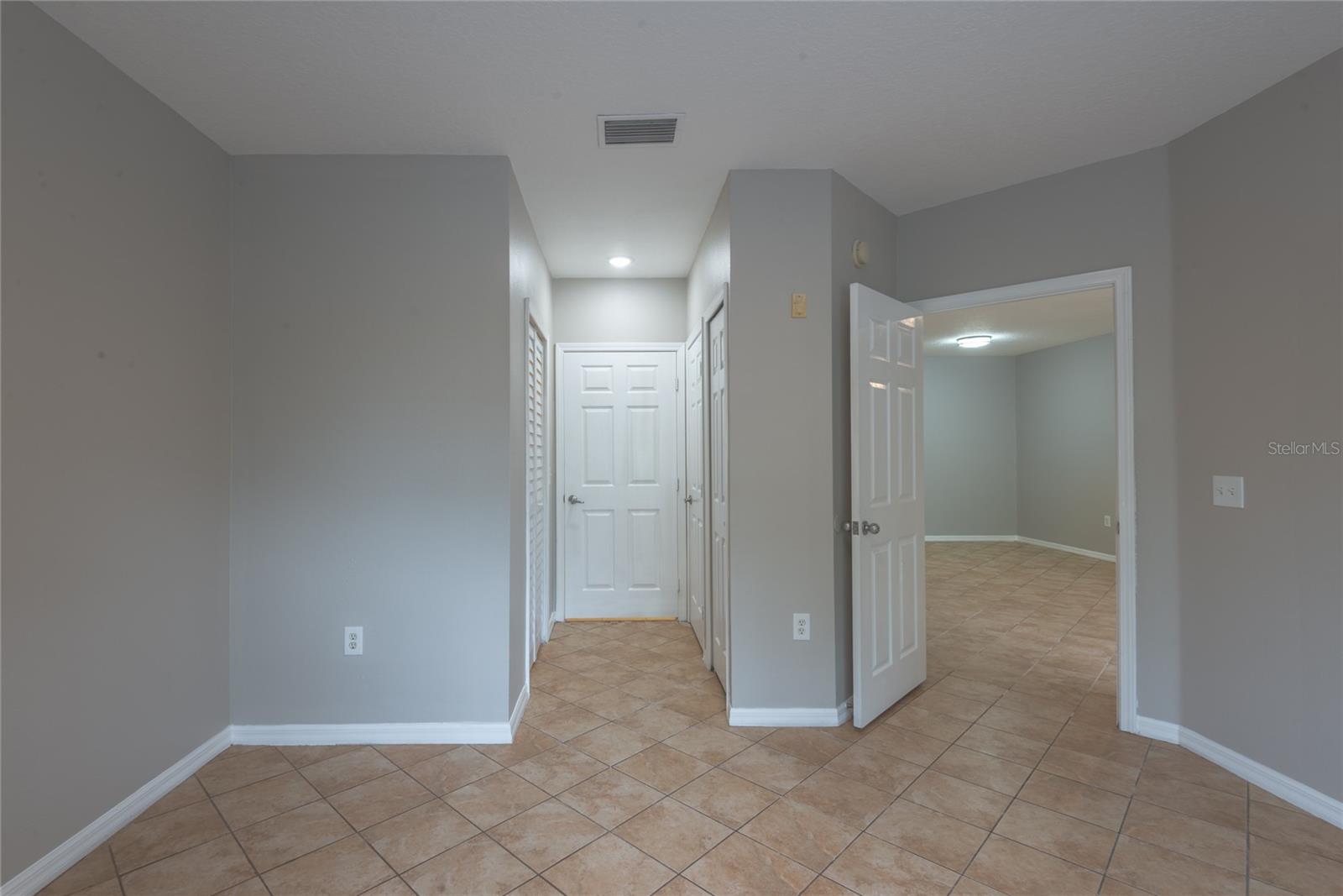 6007 SKYDALE WAY #201 — photo 6
