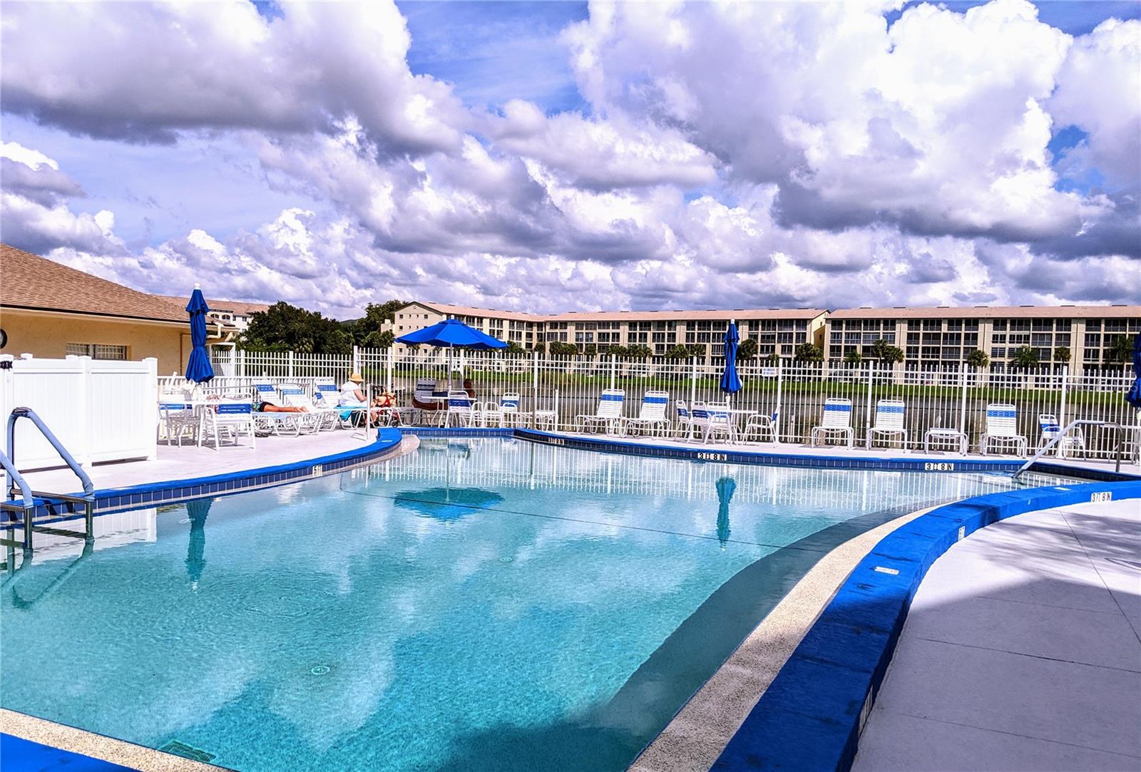 3564 LAKE BAYSHORE DR #K-203 — photo 32