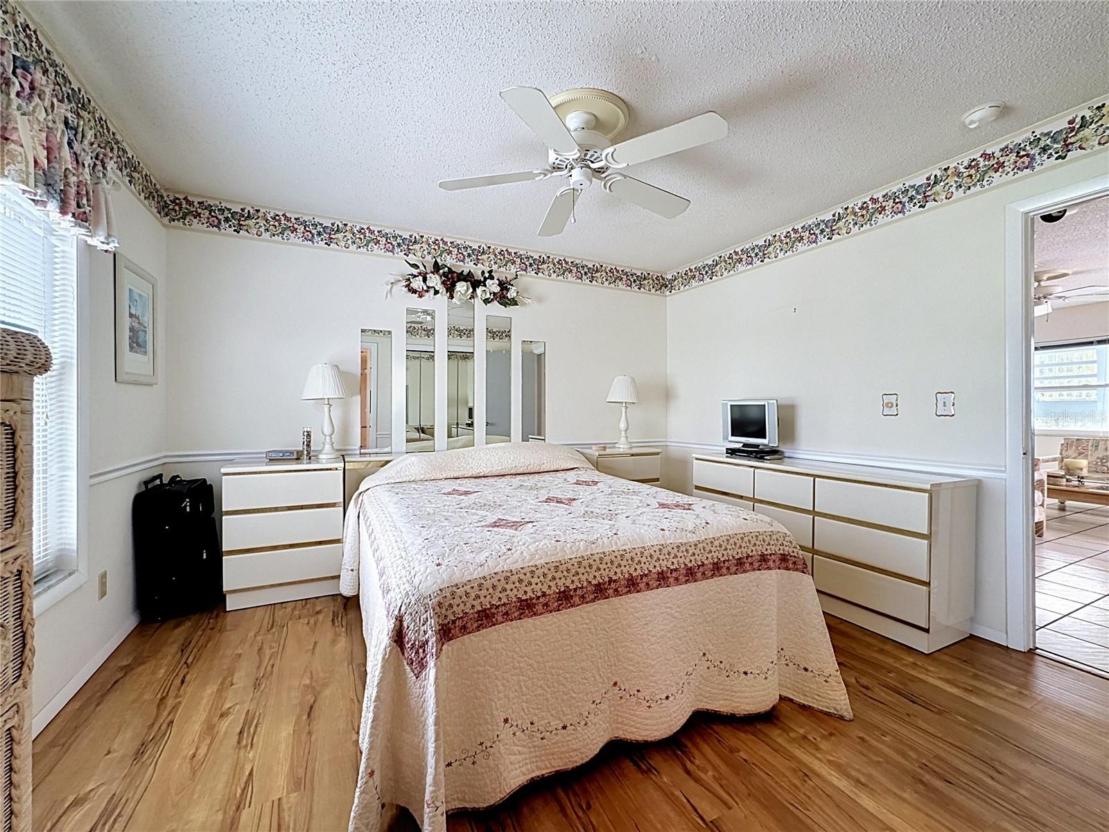 205 HIGHLAND AVE #3 — photo 18