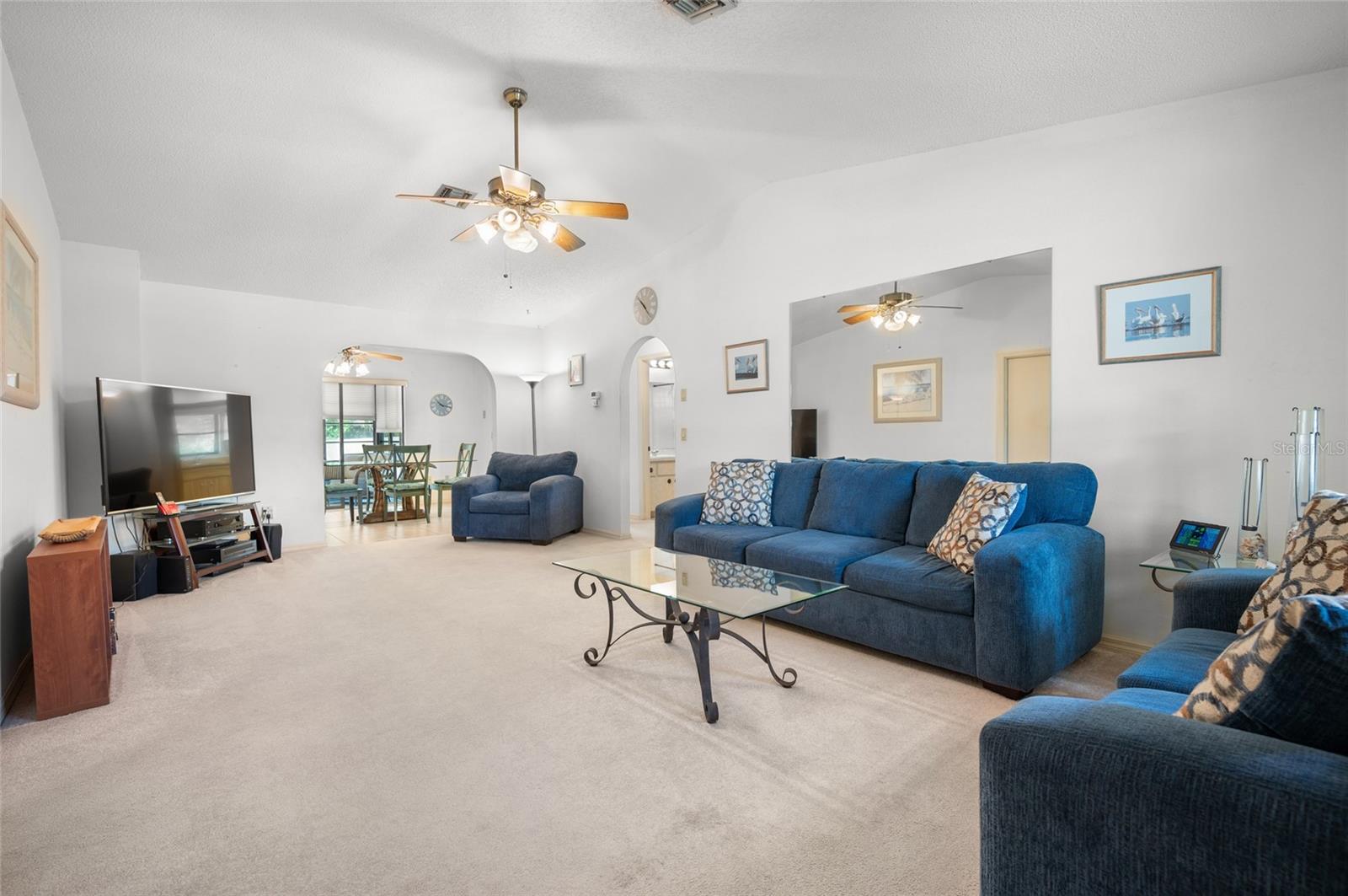 221 HIGH POINT DR #221A — photo 4