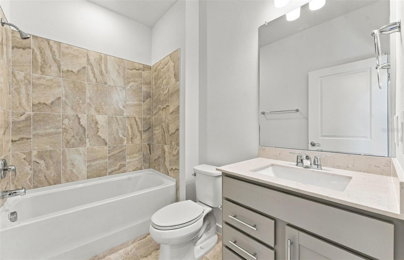 11116 SYCAMORE GLEN LOOP — photo 14