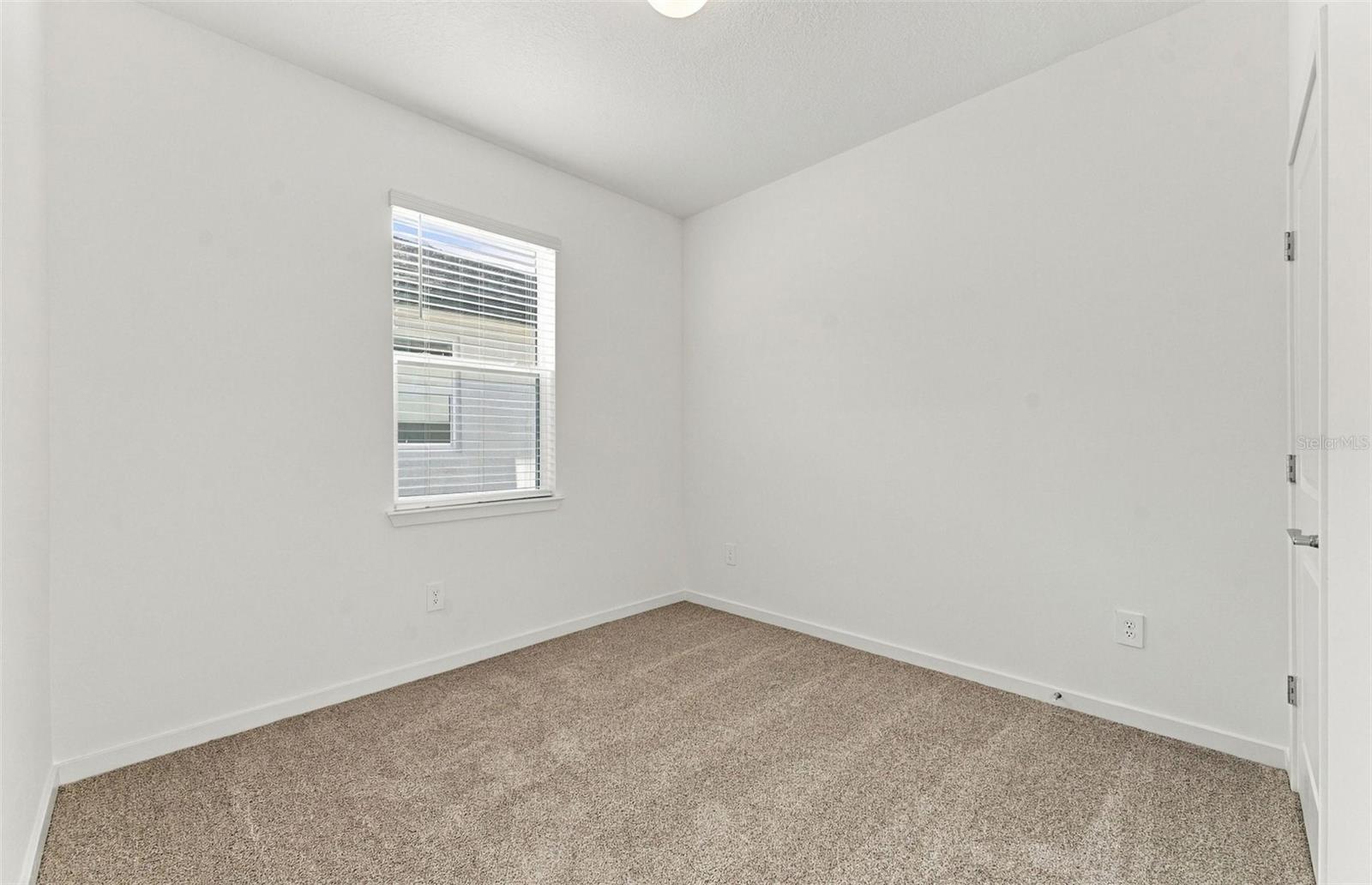 11116 SYCAMORE GLEN LOOP — photo 13