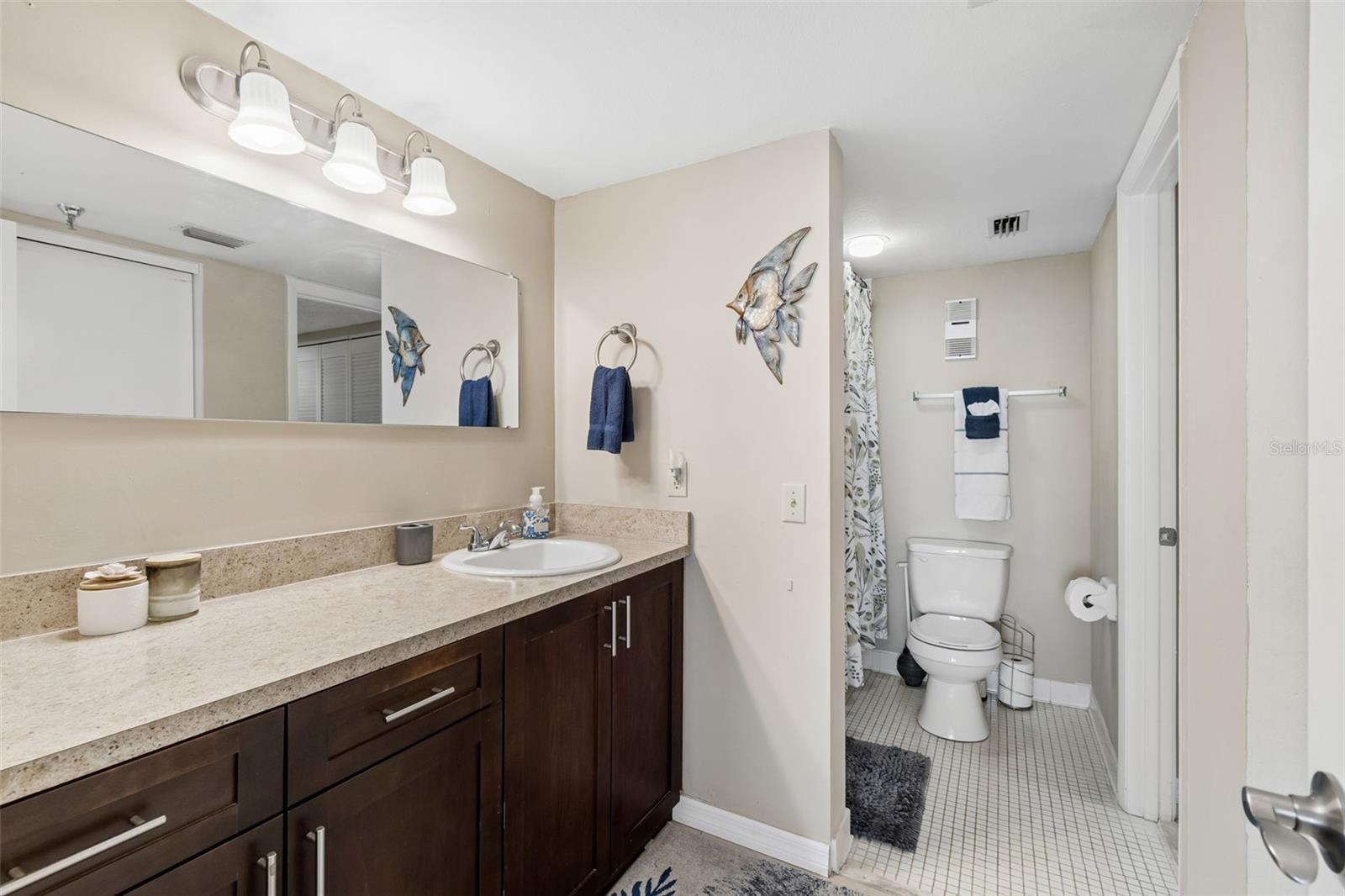 5915 SEA RANCH DR #611 — photo 25