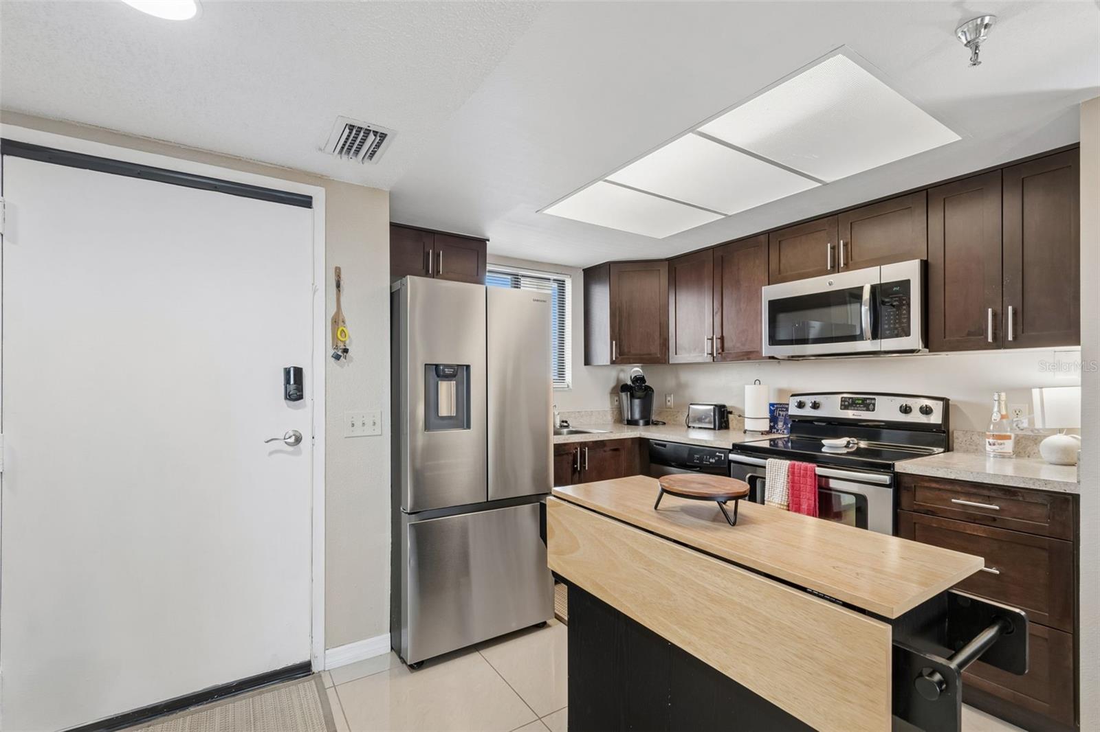 5915 SEA RANCH DR #611 — photo 8