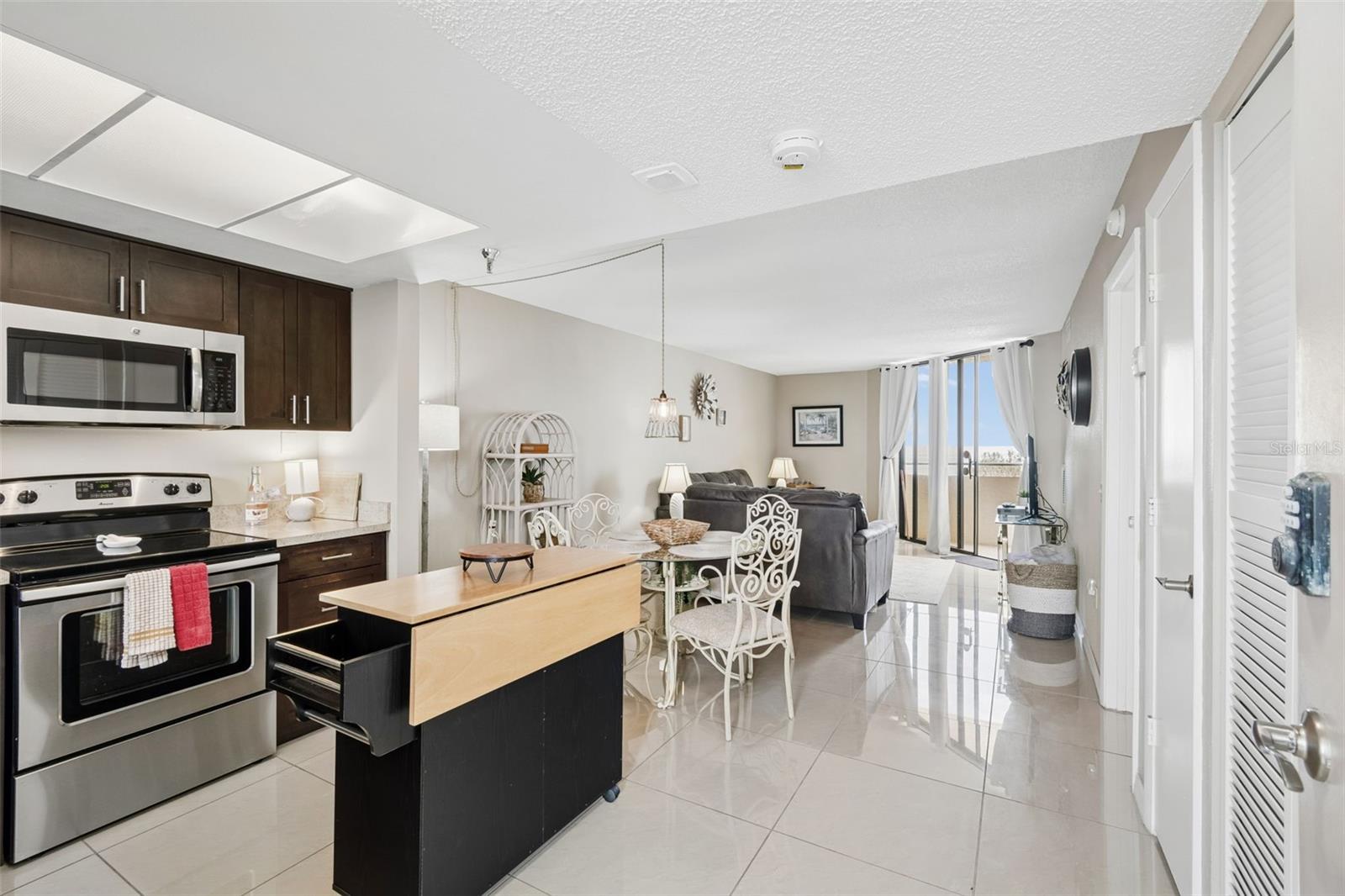 5915 SEA RANCH DR #611 — photo 6