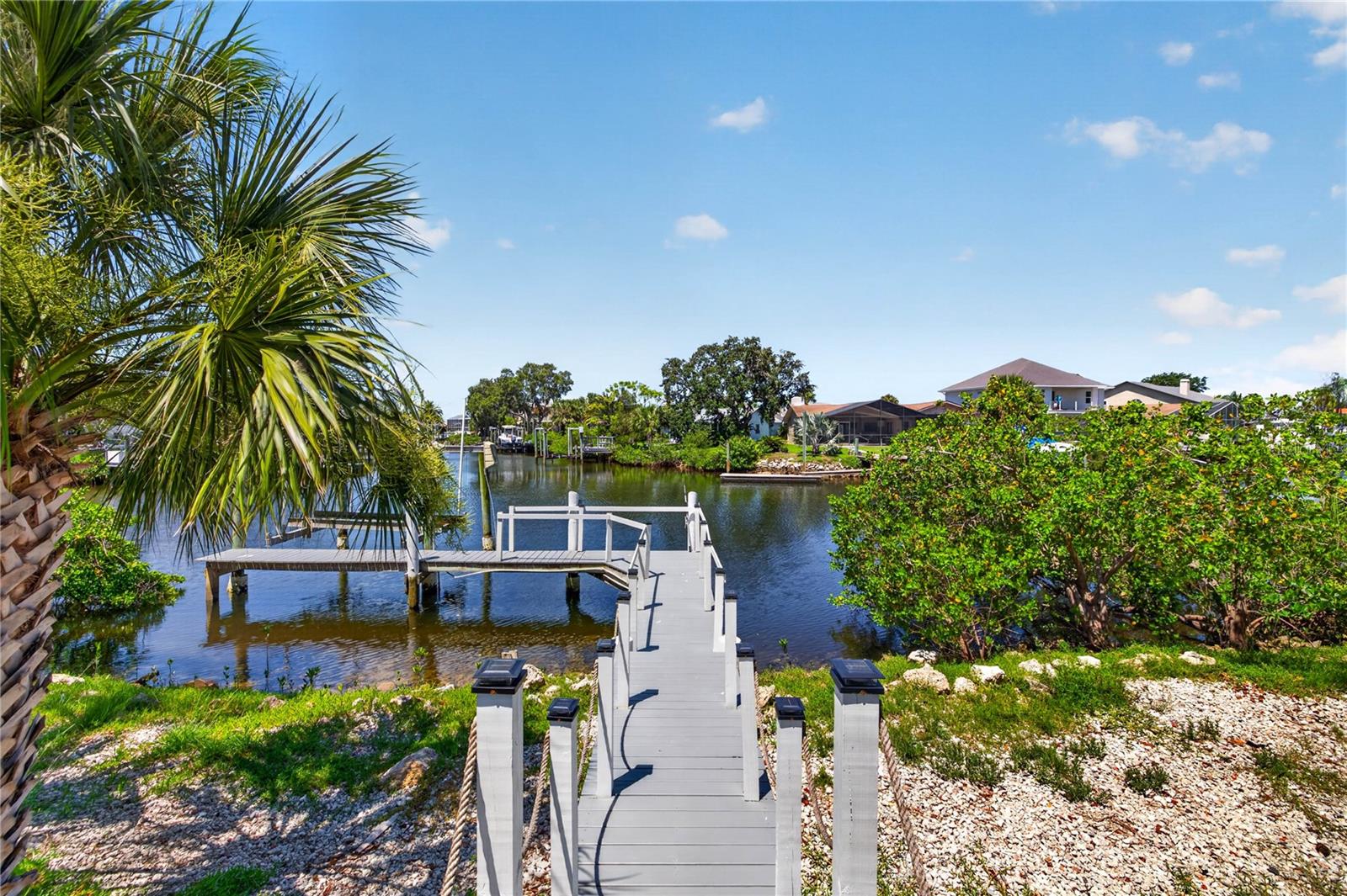 4346 MARINE PKWY — photo 44
