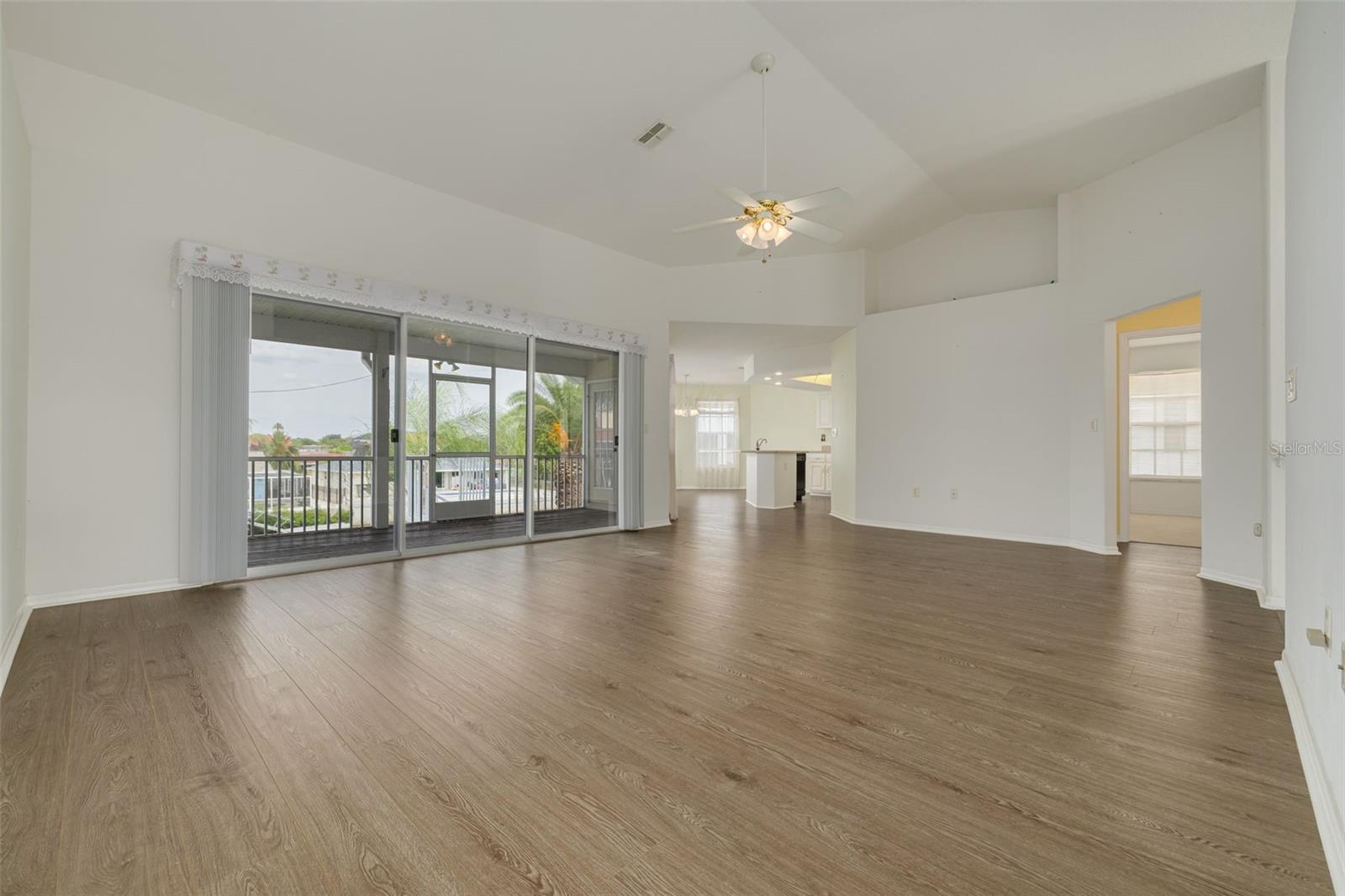 9908 SAN SIERRA WAY — photo 12