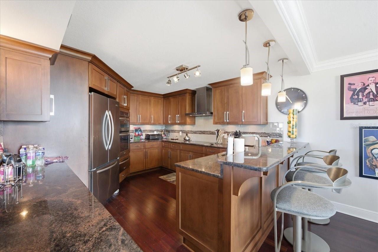 736 ISLAND WAY #1003 — photo 23