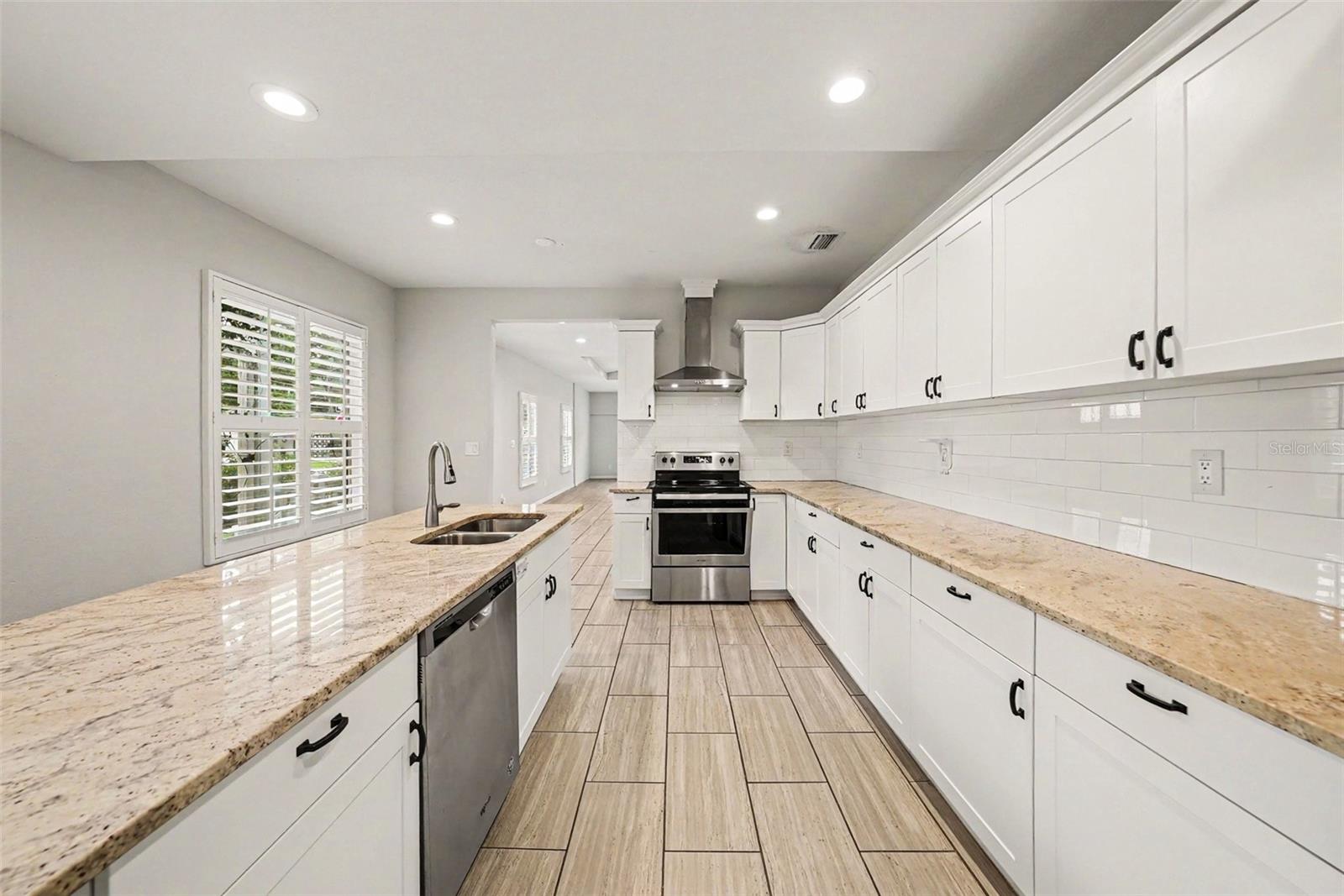 4809 N HIGHLAND AVE — photo 16