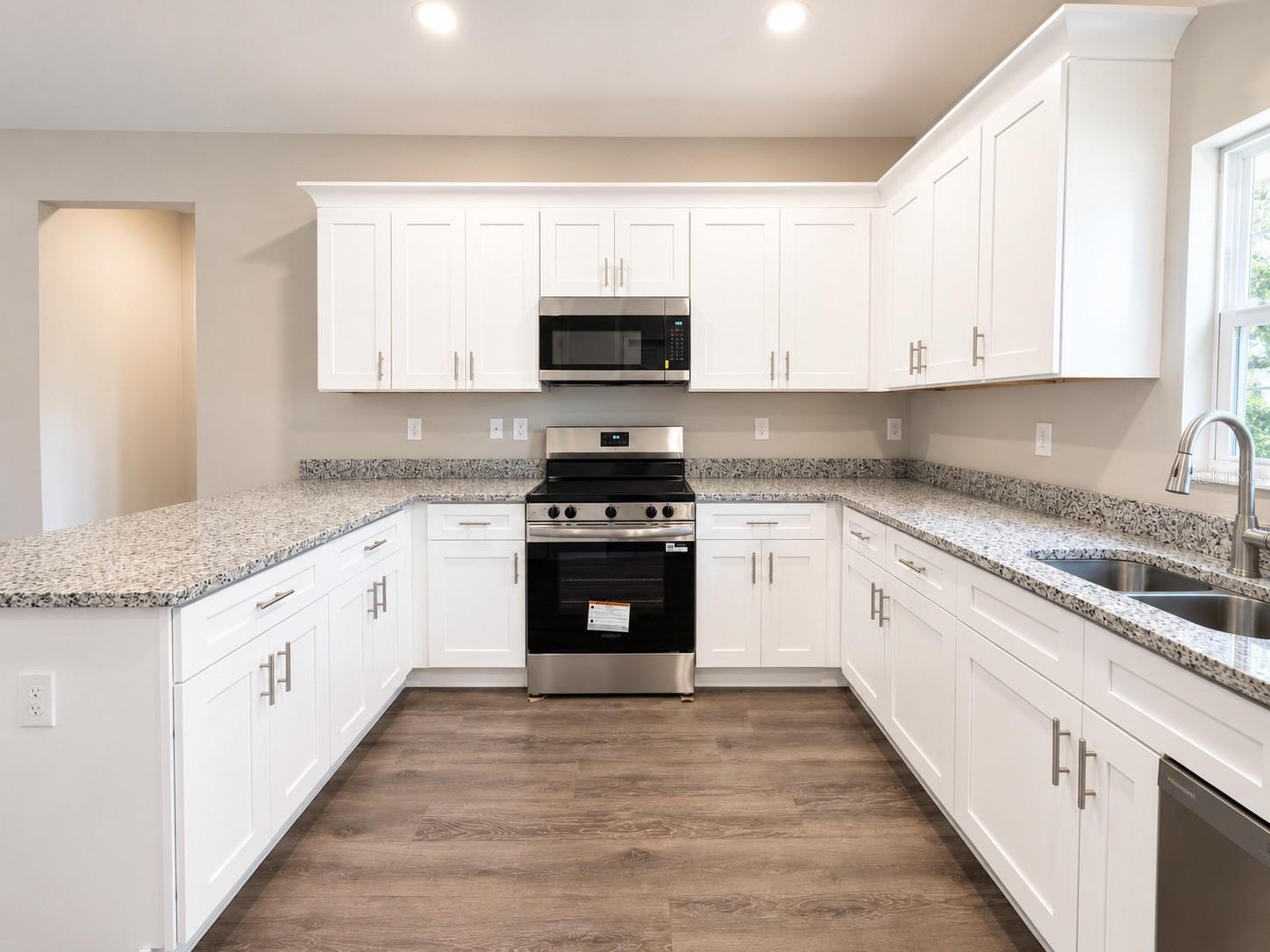 5028 FINDERS CT — photo 5