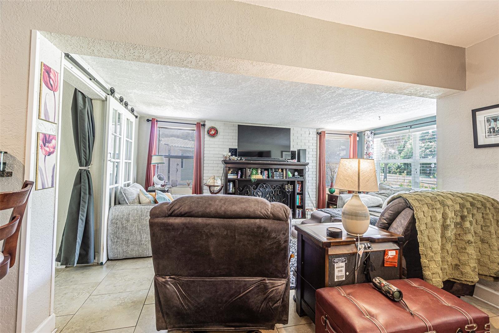 721 OLEANDER WAY S — photo 39