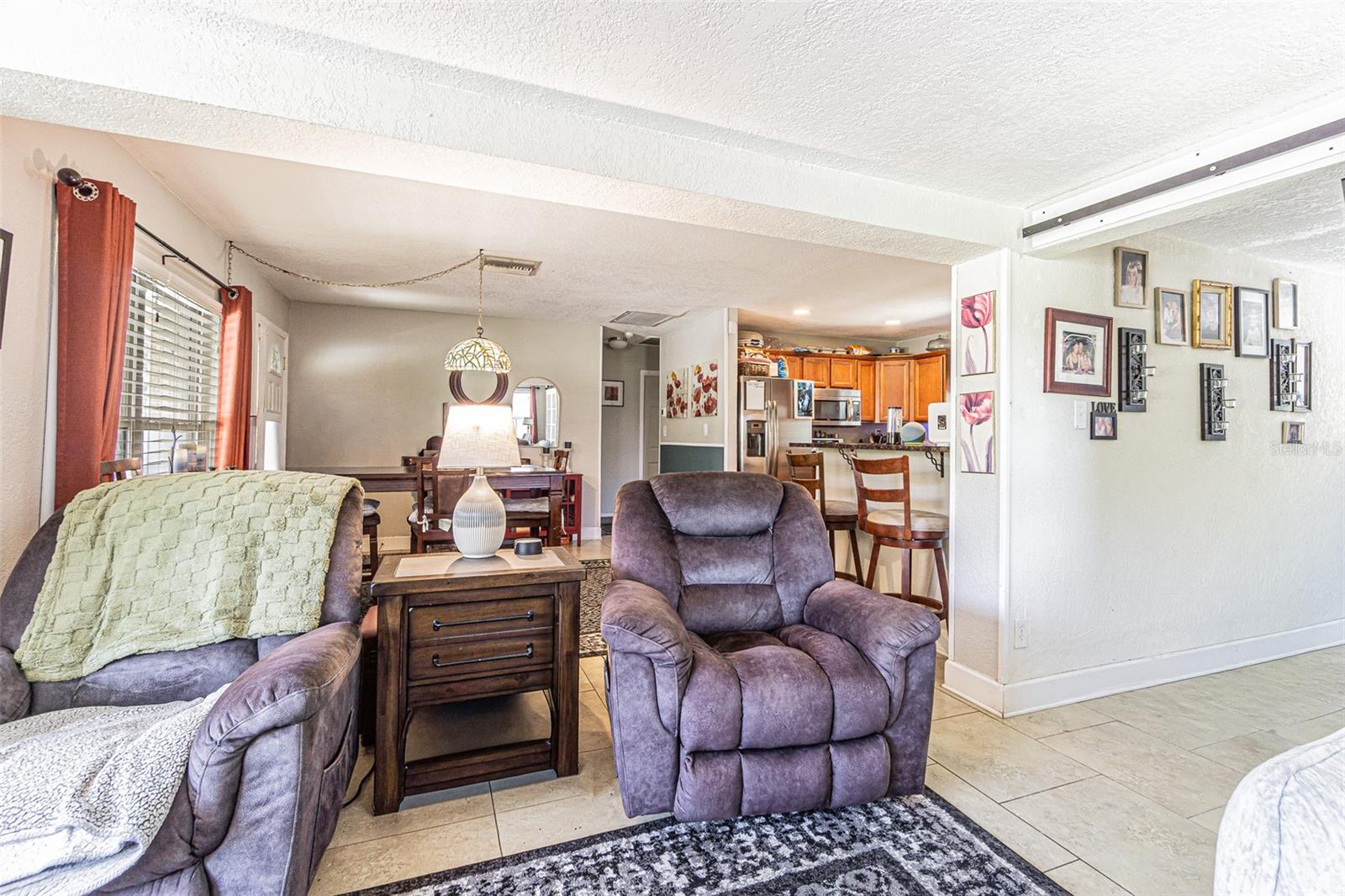 721 OLEANDER WAY S — photo 10