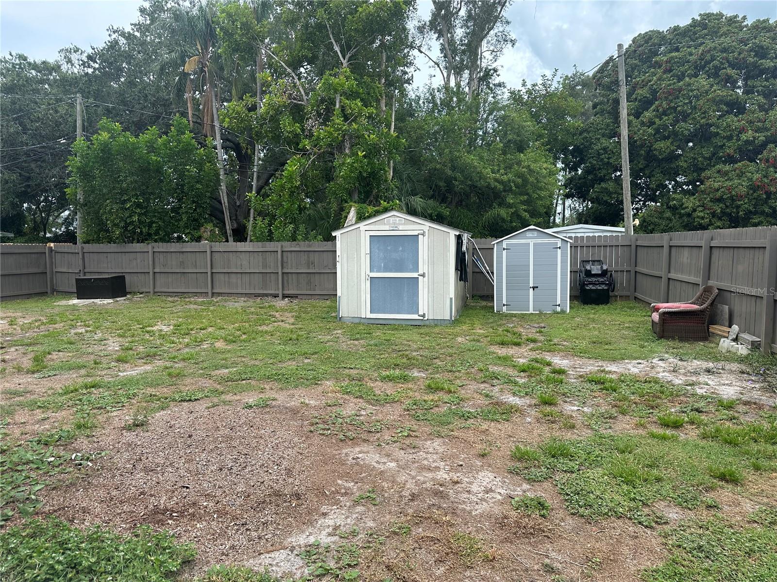 721 OLEANDER WAY S — photo 34