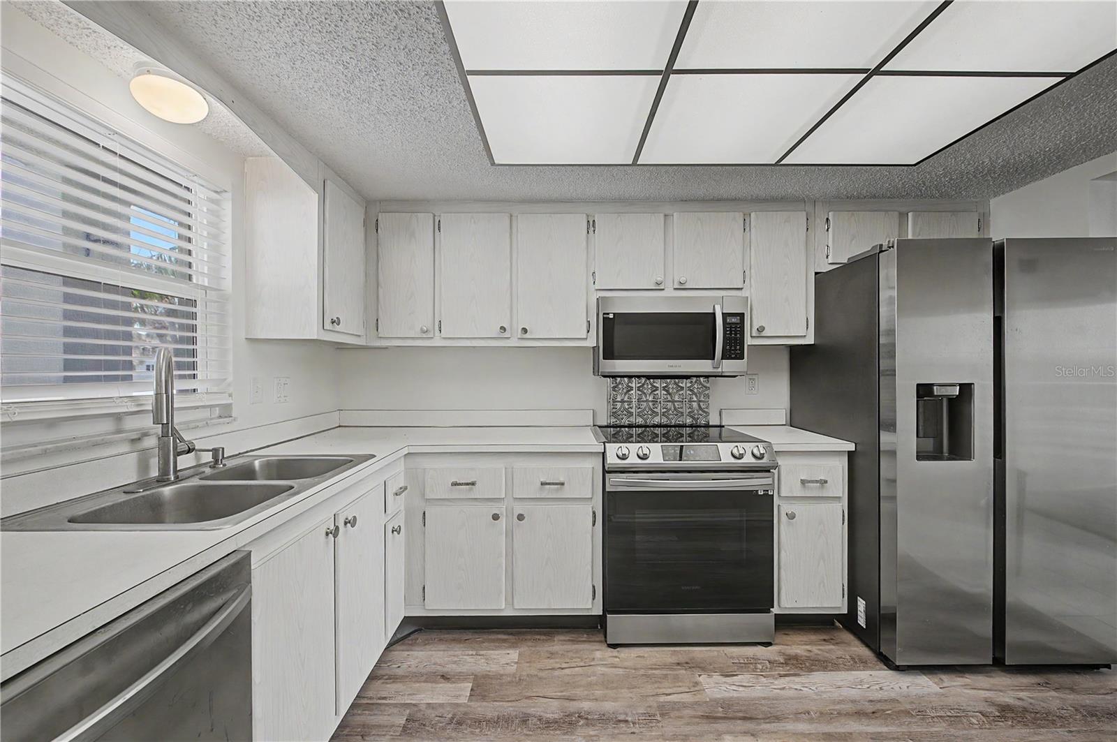 9 FORBES PL #205 — photo 7